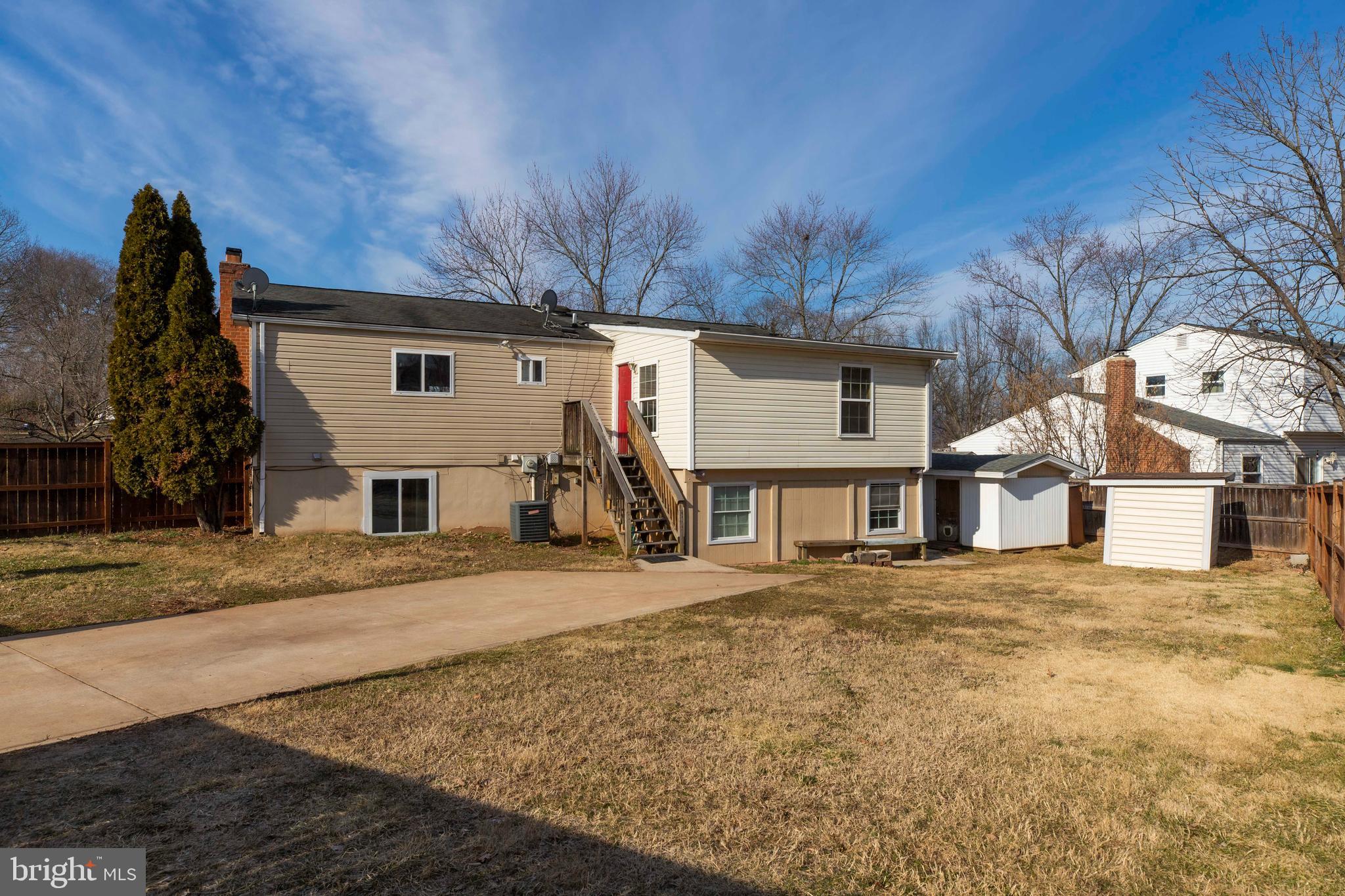 POINT OF WOODS - Residential