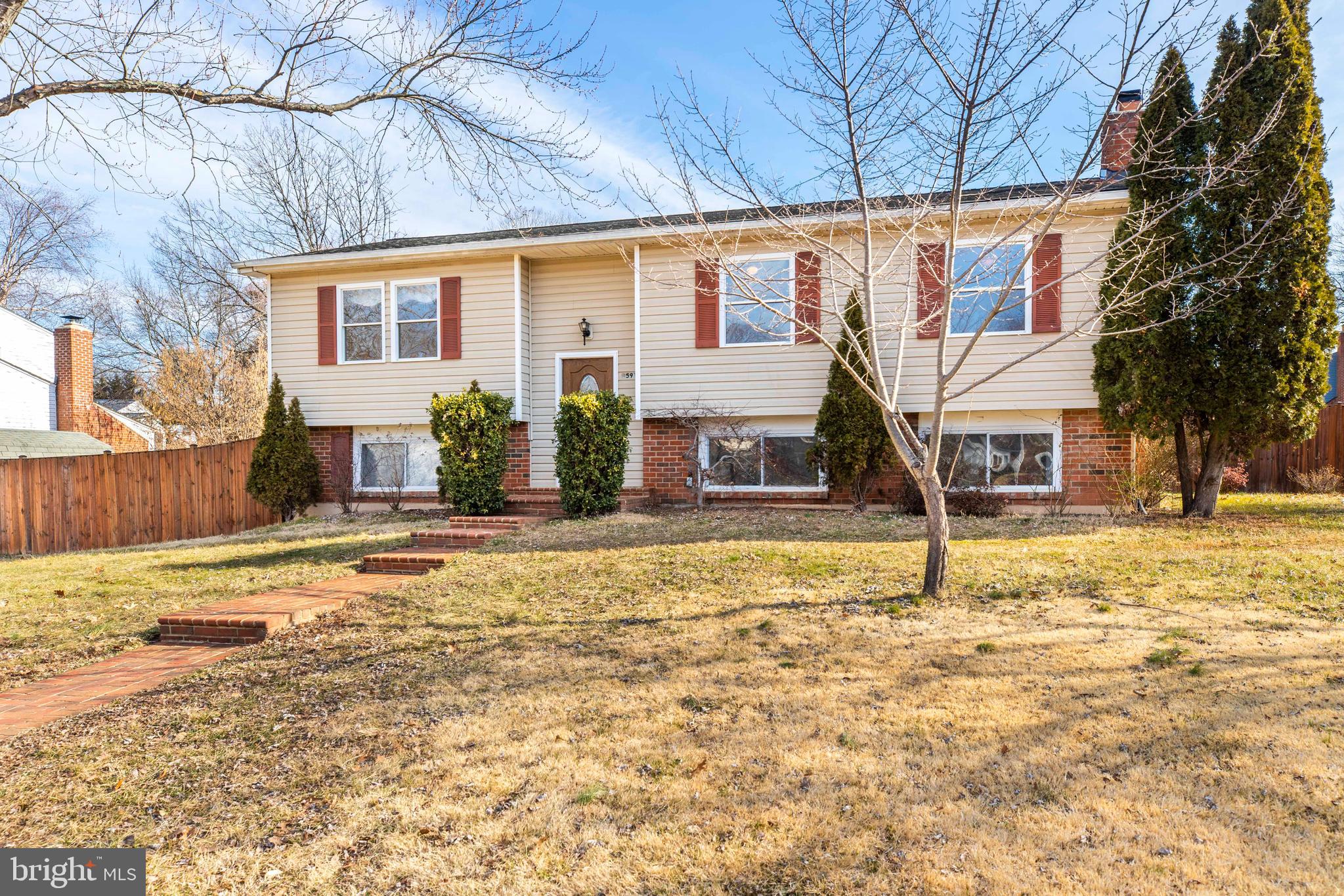 POINT OF WOODS - Residential