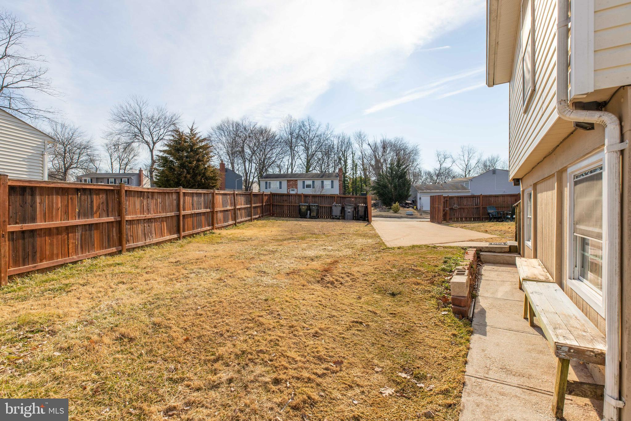 POINT OF WOODS - Residential