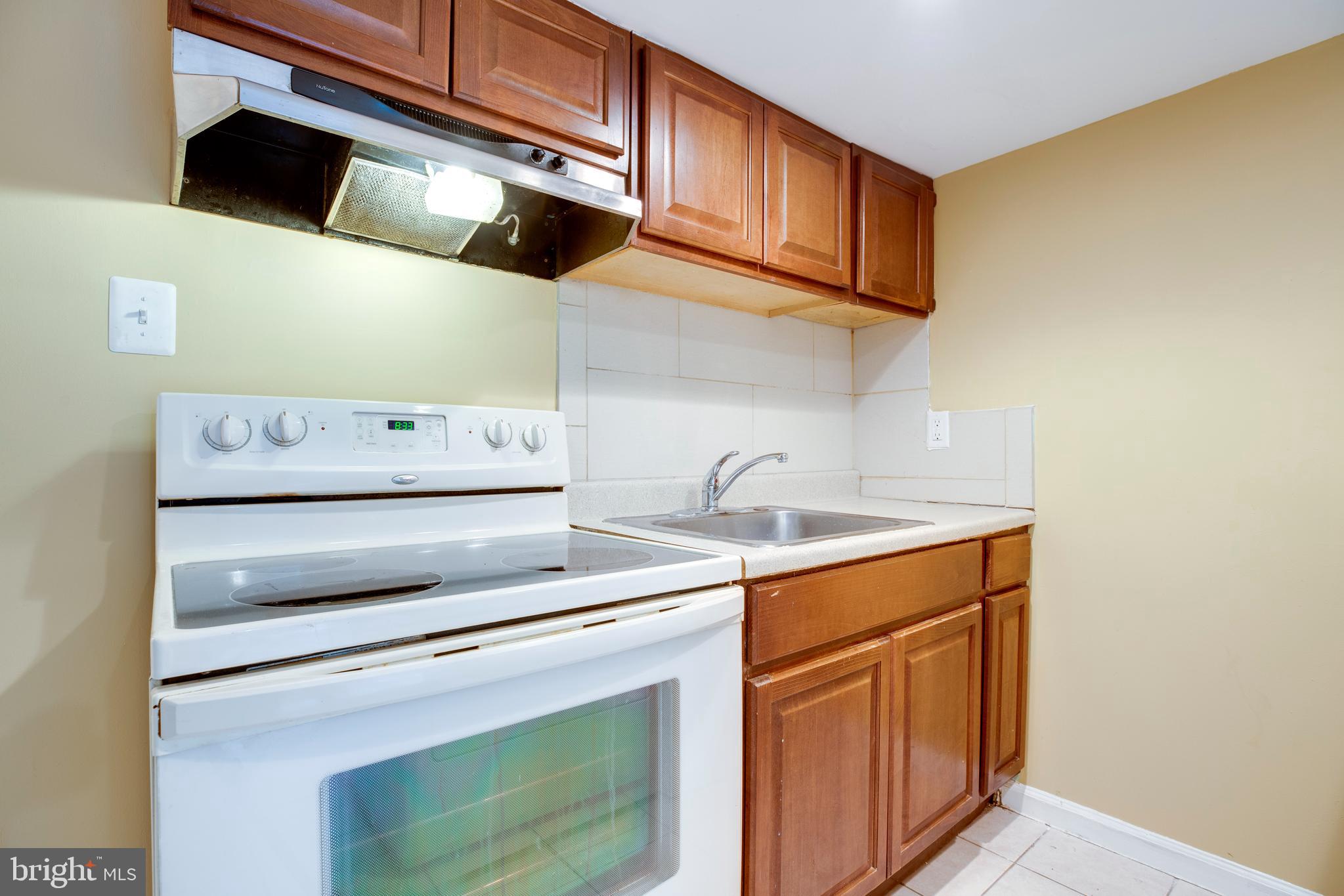 POINT OF WOODS - Residential