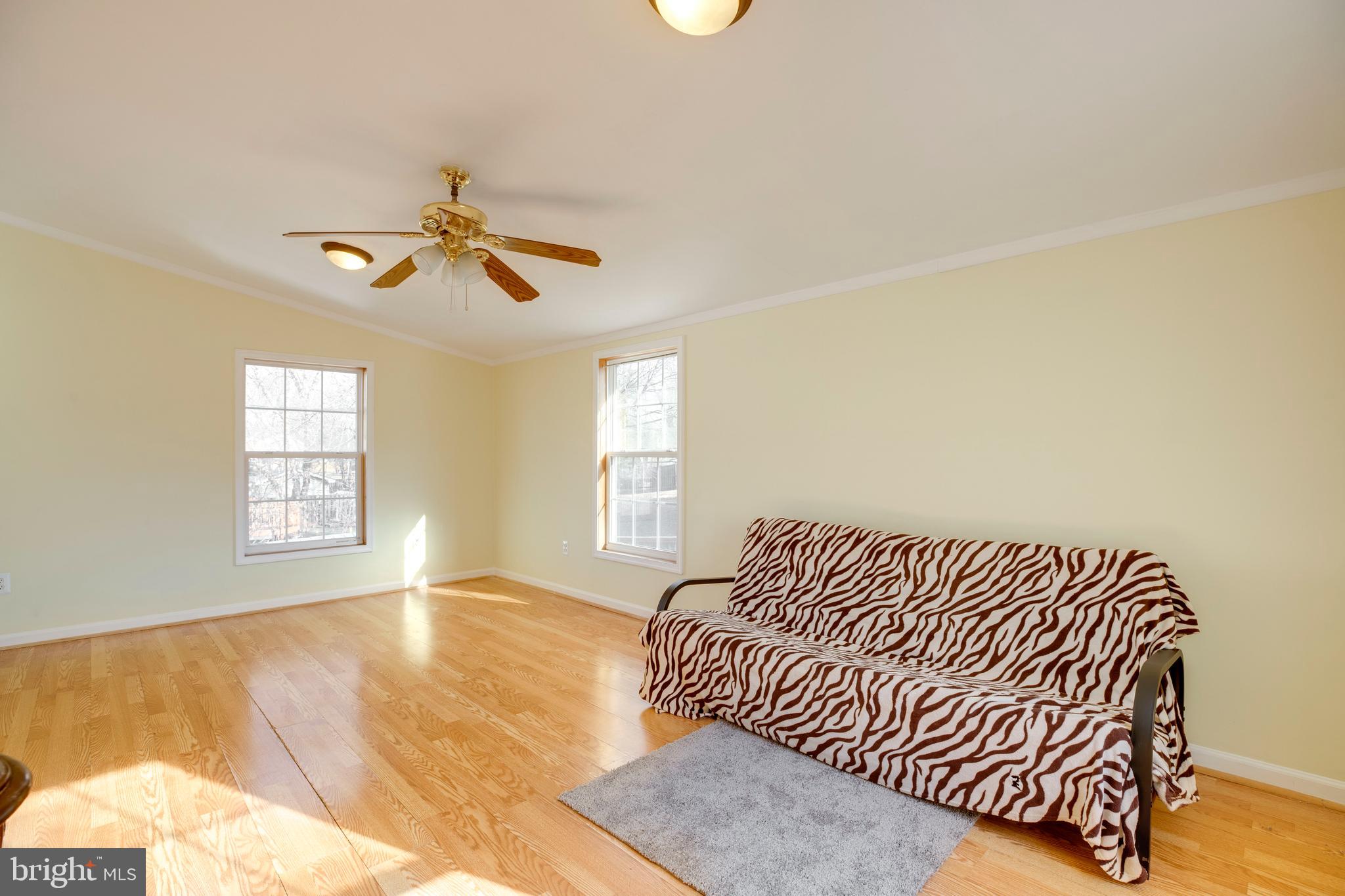 POINT OF WOODS - Residential