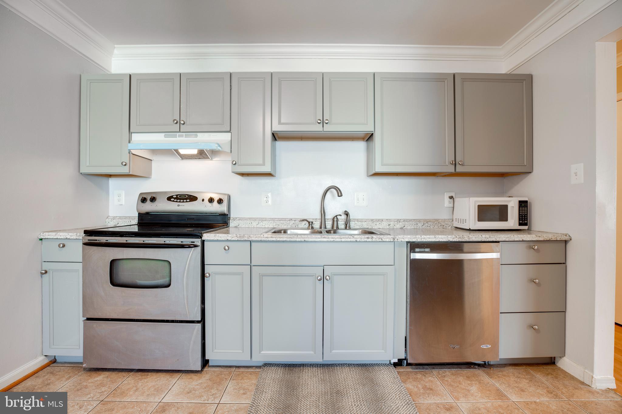 POINT OF WOODS - Residential