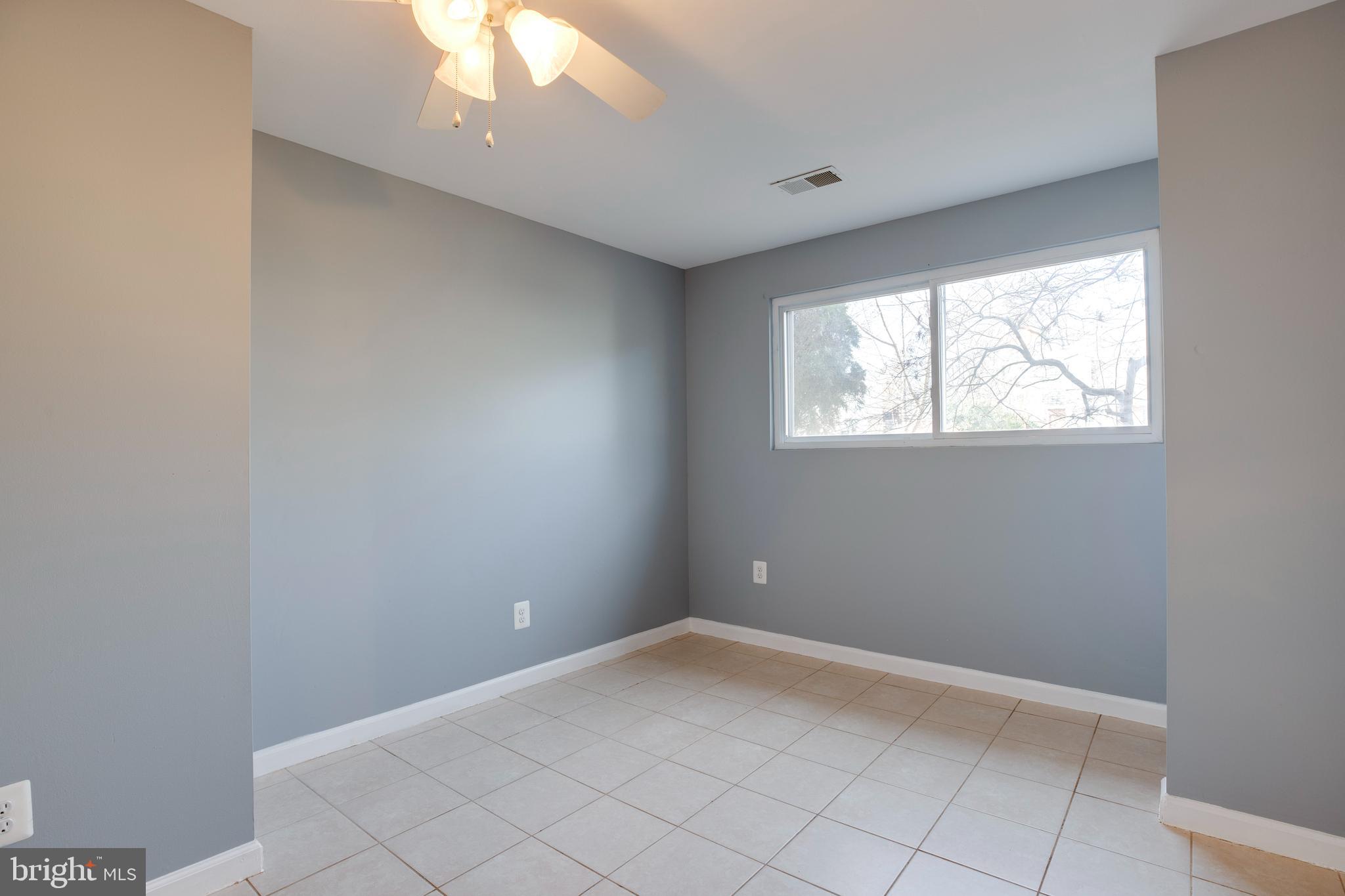 POINT OF WOODS - Residential