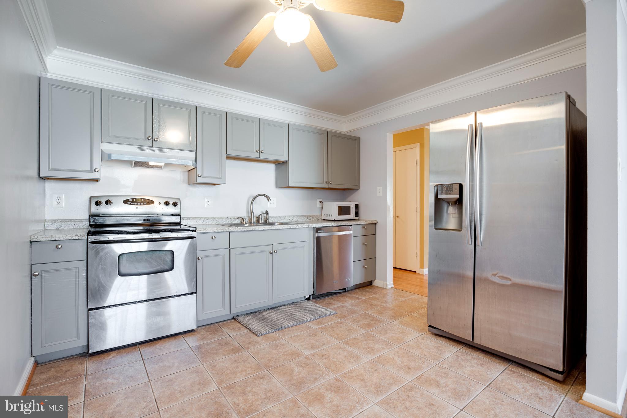 POINT OF WOODS - Residential