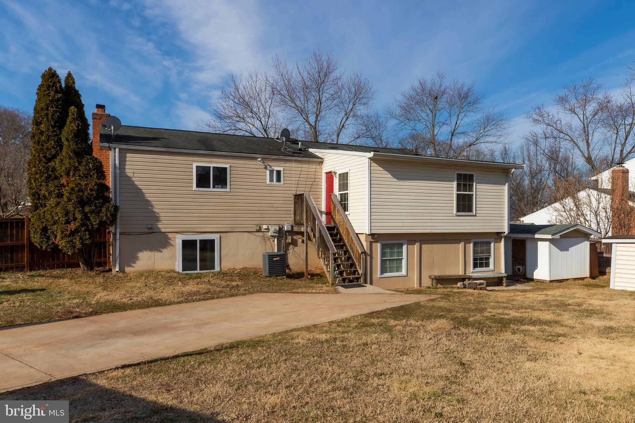 POINT OF WOODS - Residential