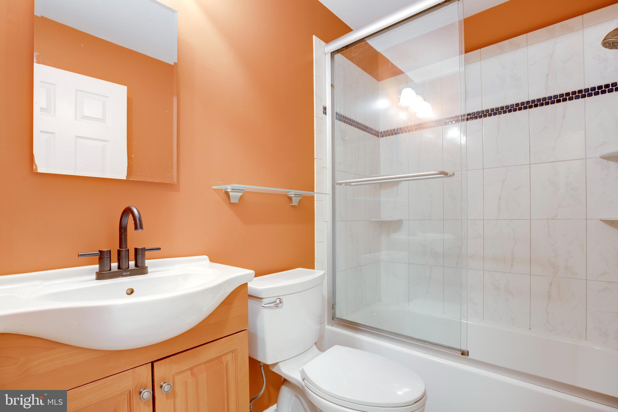 POINT OF WOODS - Residential