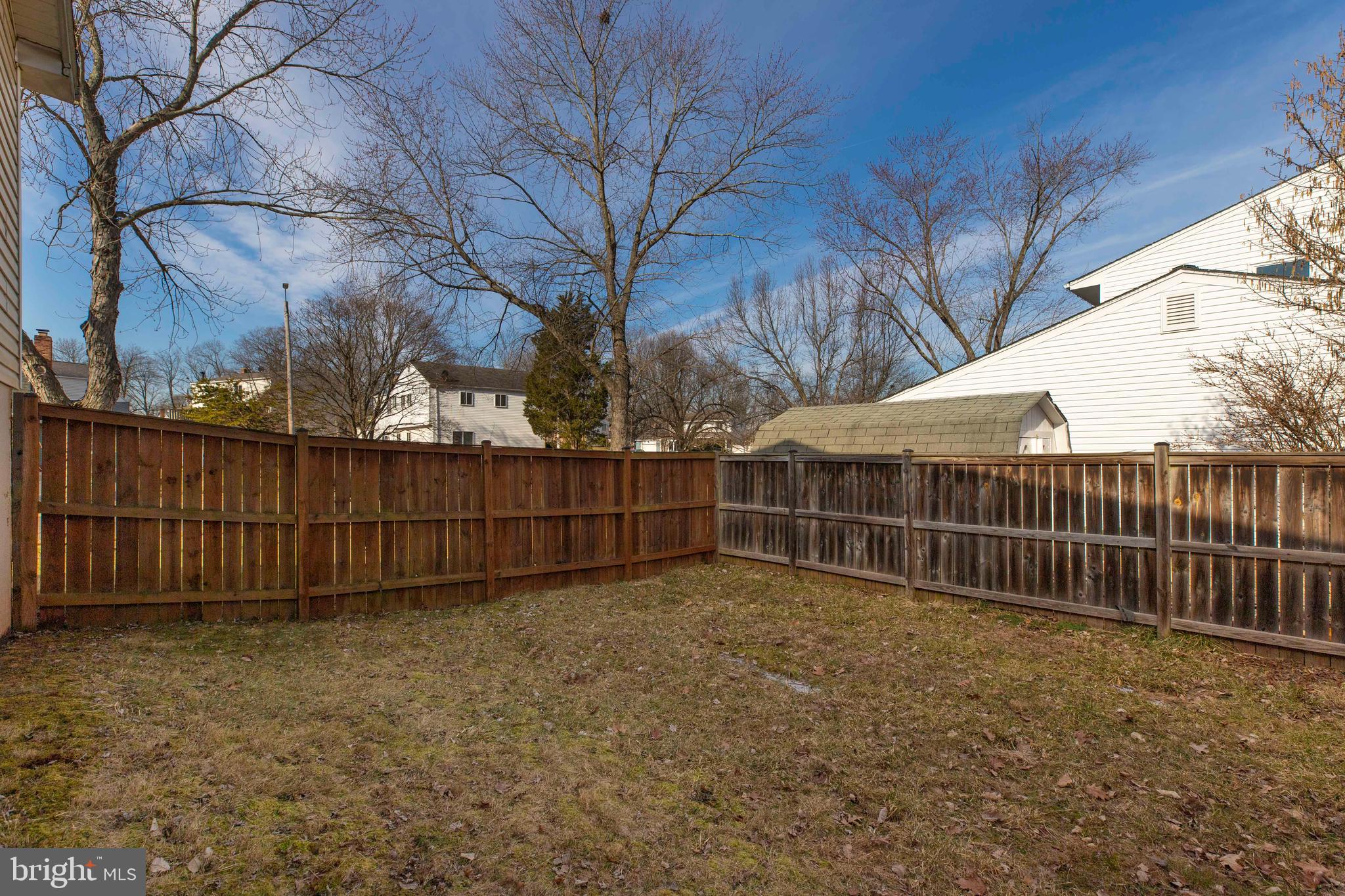 POINT OF WOODS - Residential