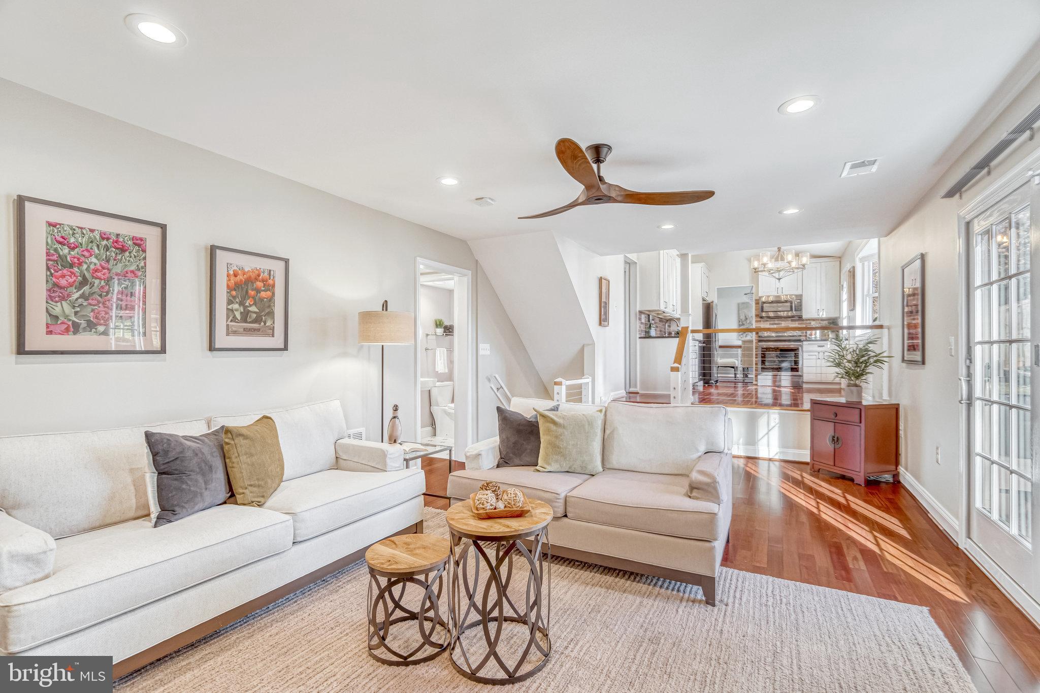 BURKE STATION SQUARE - Residential