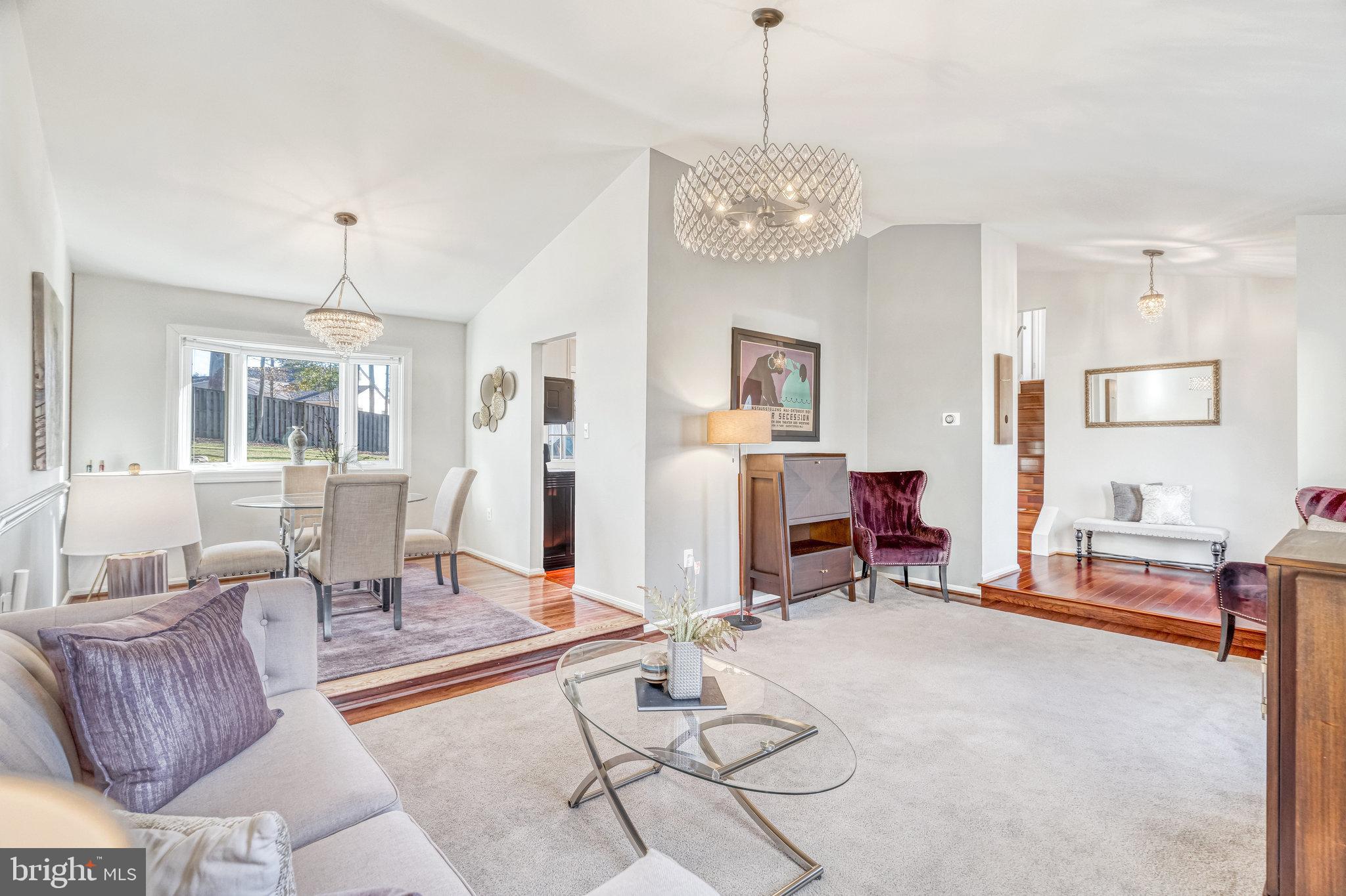 BURKE STATION SQUARE - Residential