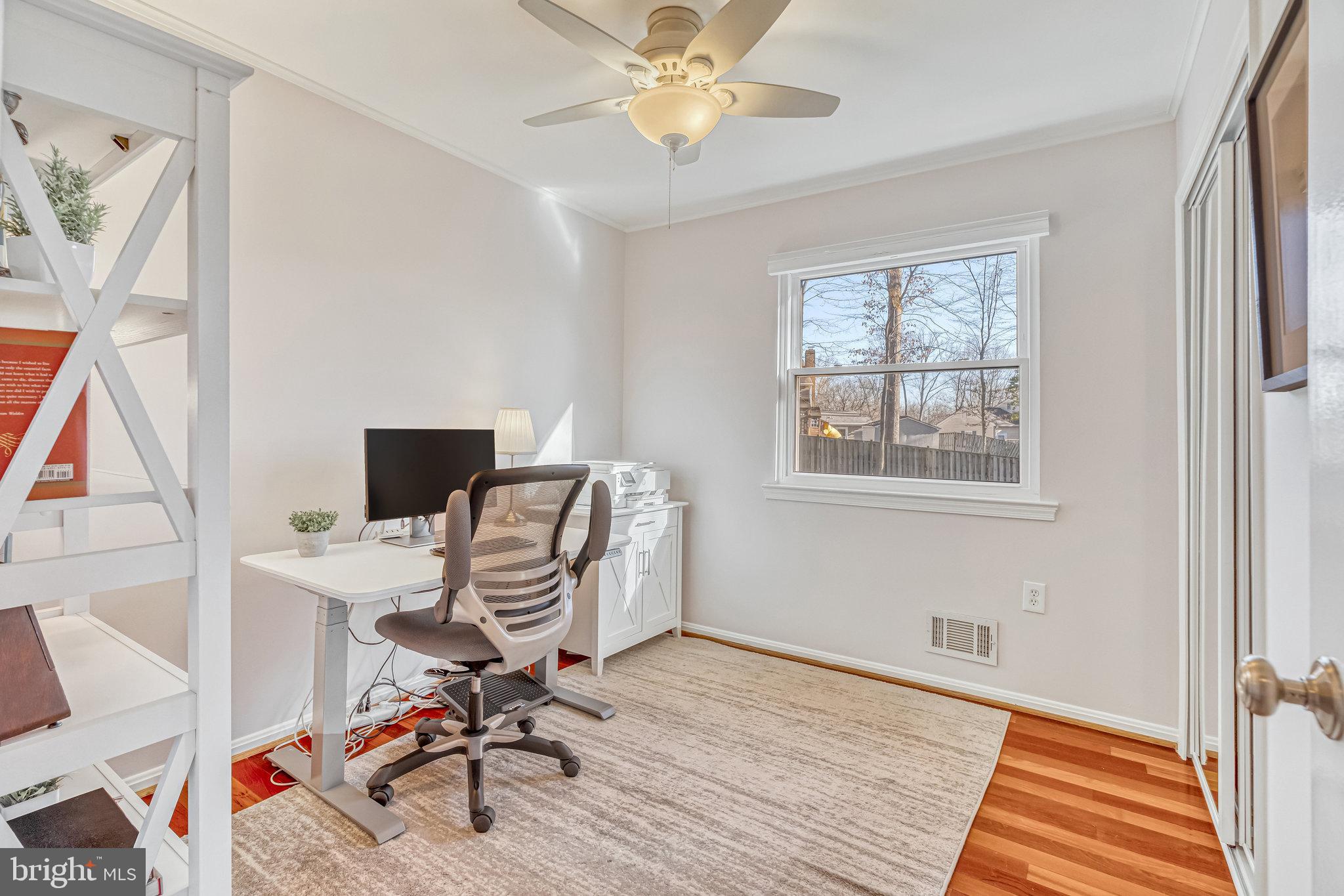 BURKE STATION SQUARE - Residential