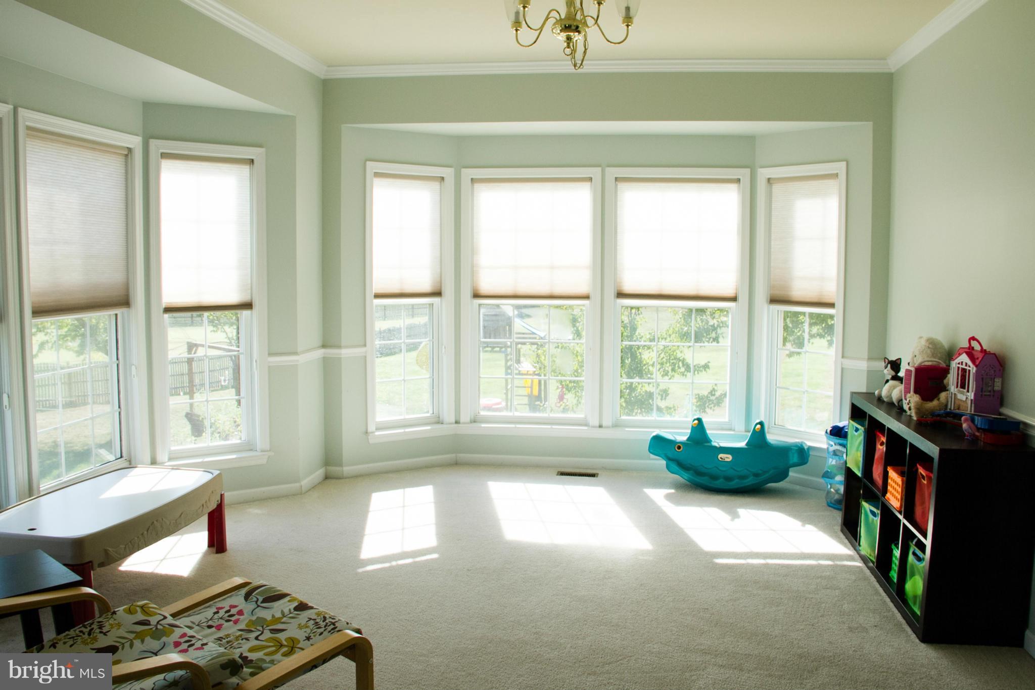 SPRUCE HILL ESTATES - Residential