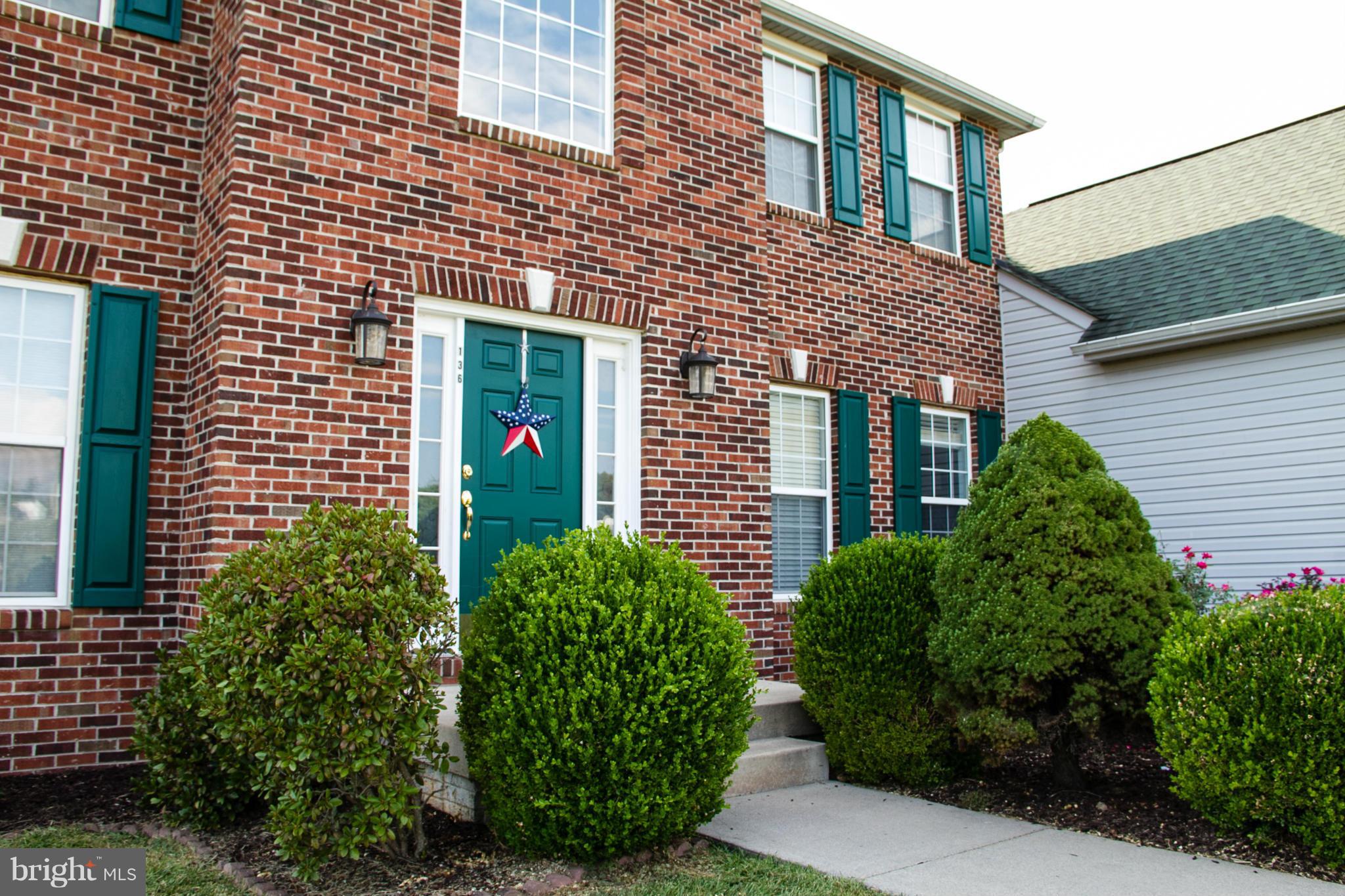 SPRUCE HILL ESTATES - Residential