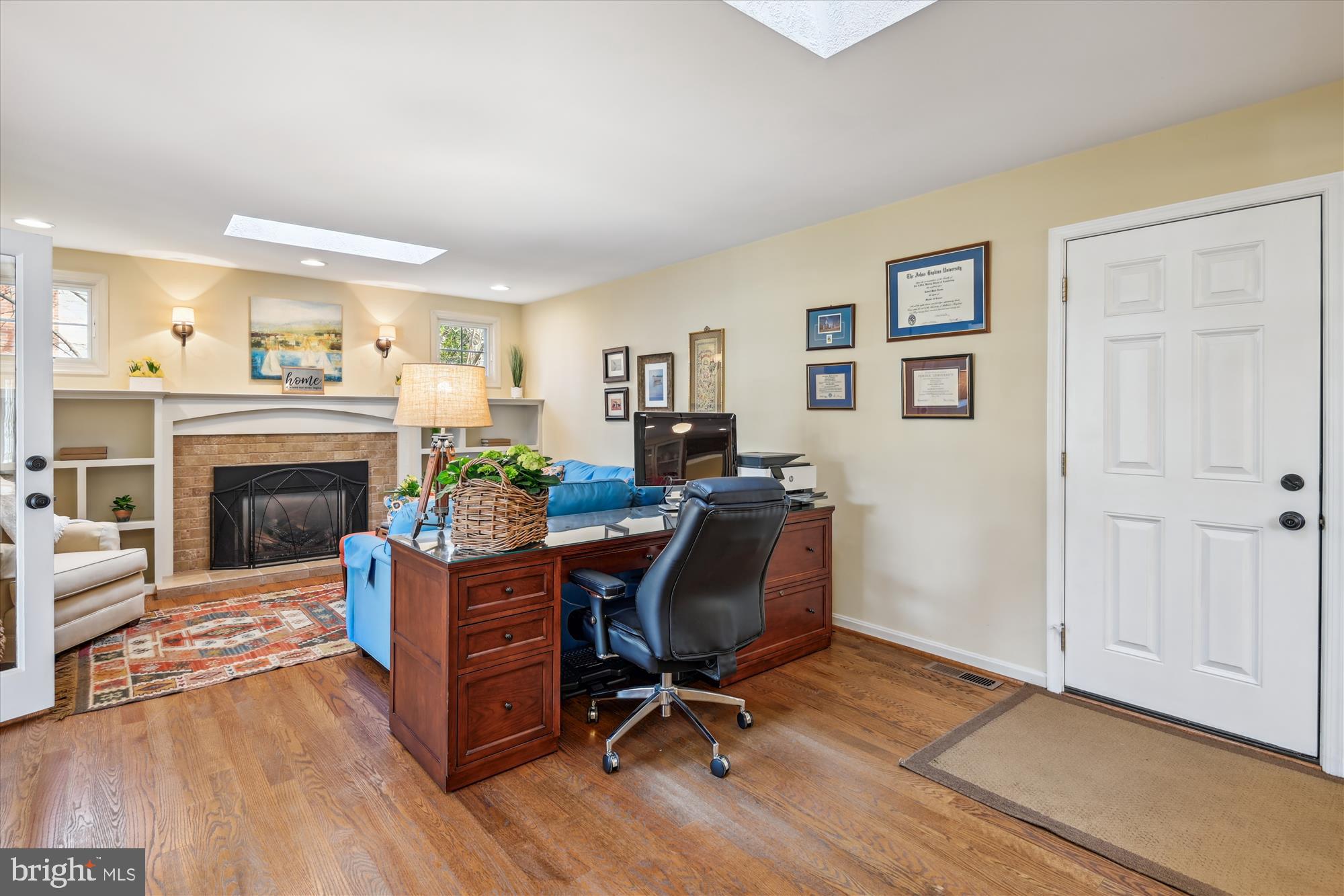 CHARTWELL - Residential