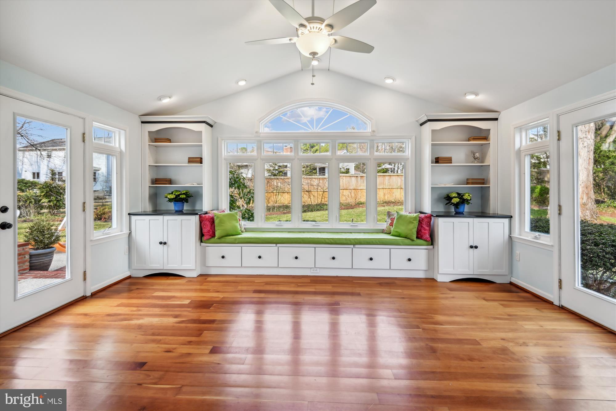 CHARTWELL - Residential