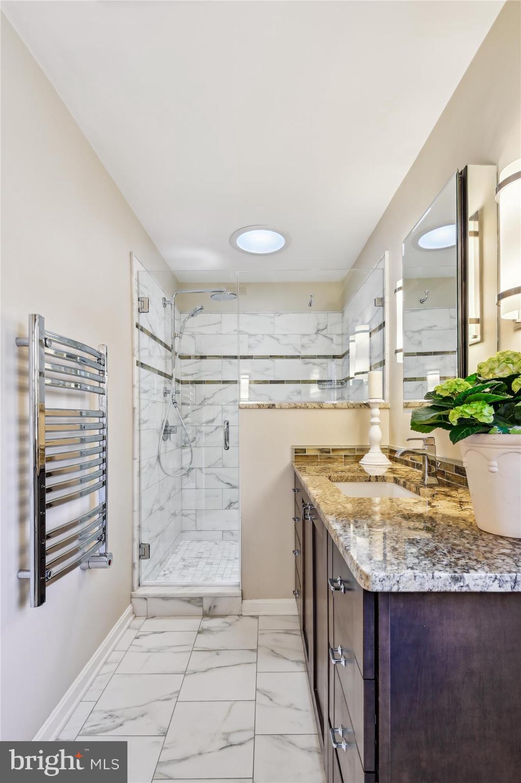 CHARTWELL - Residential