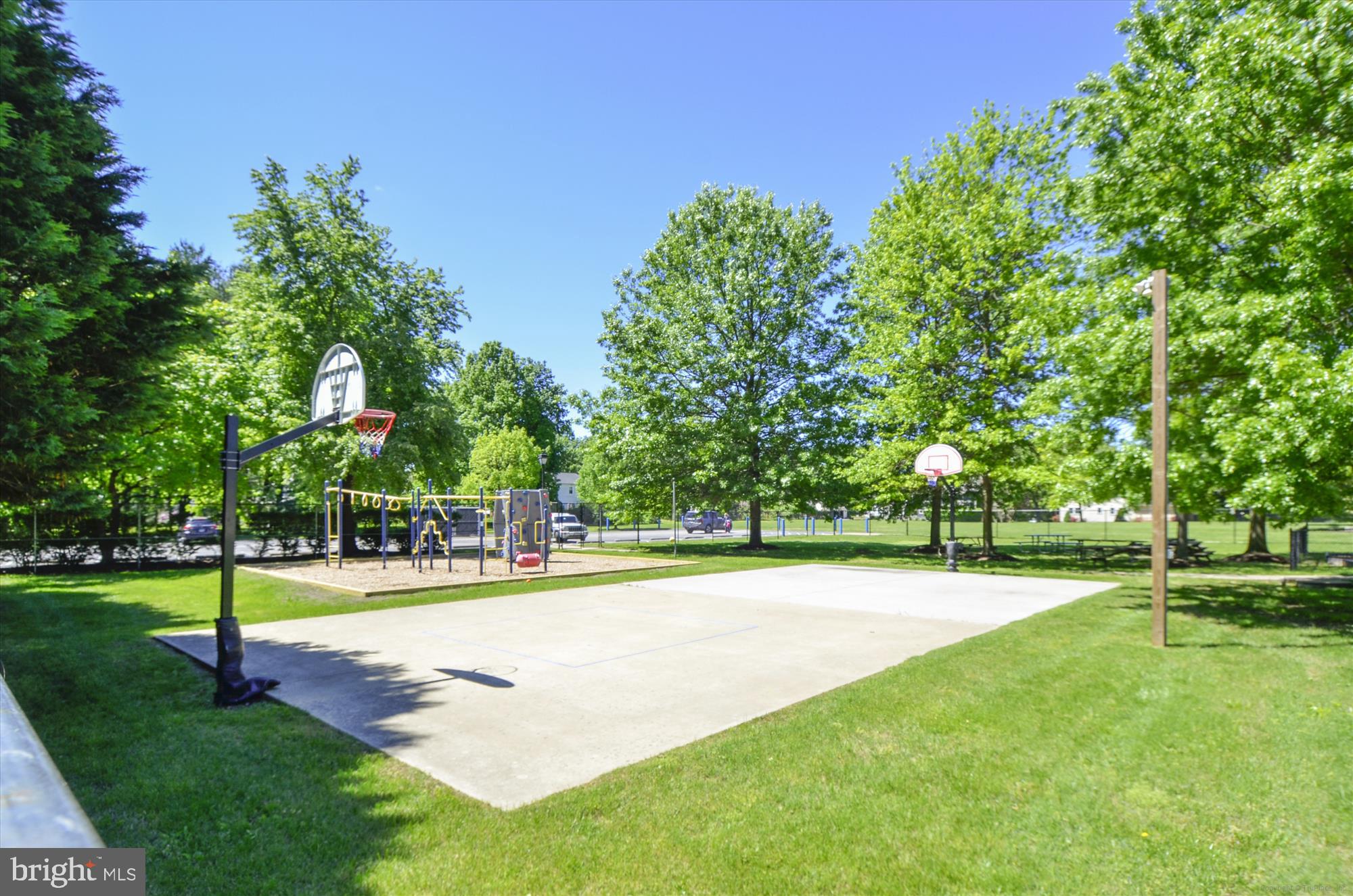 CHARTWELL - Residential