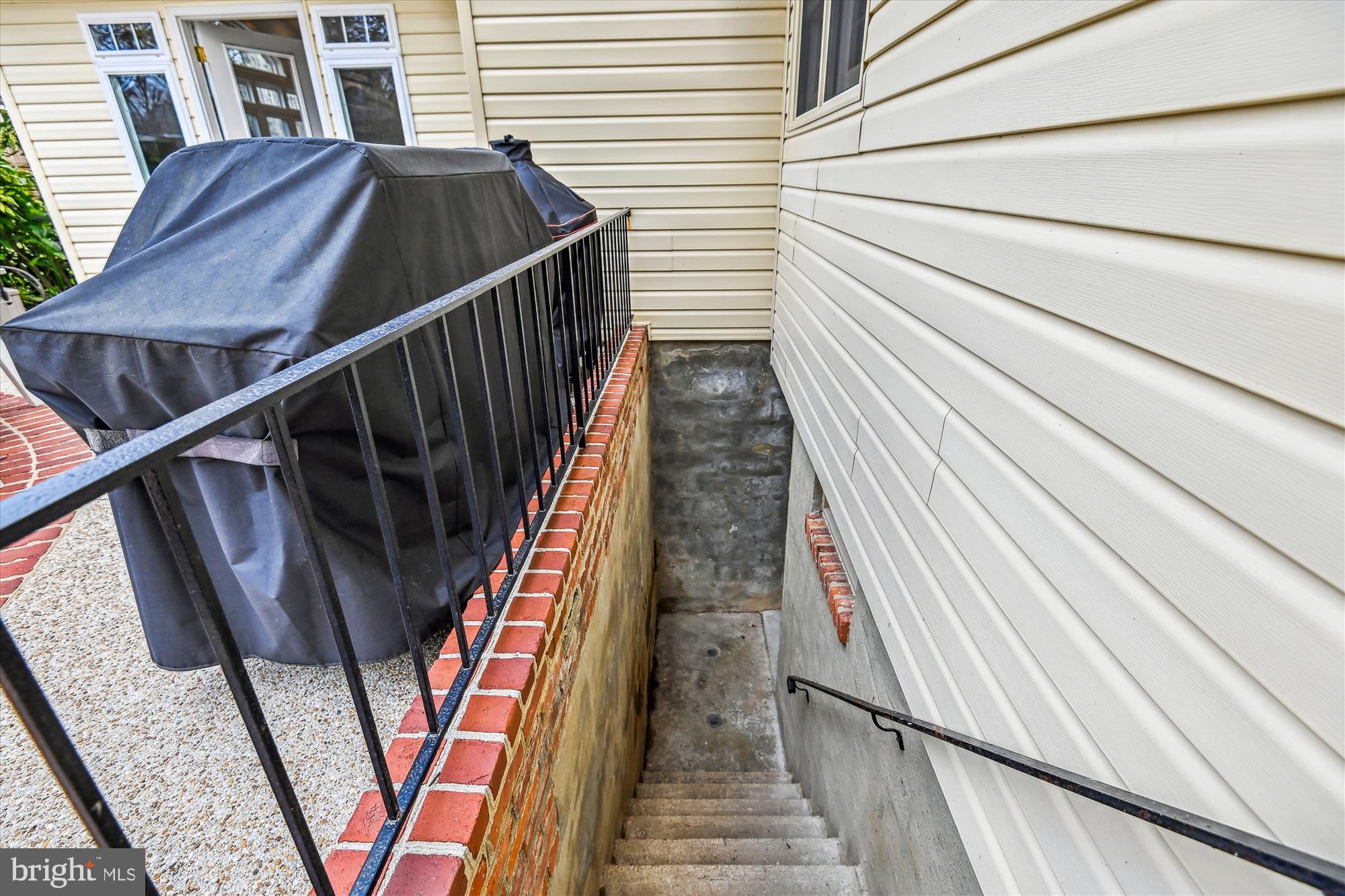 CHARTWELL - Residential