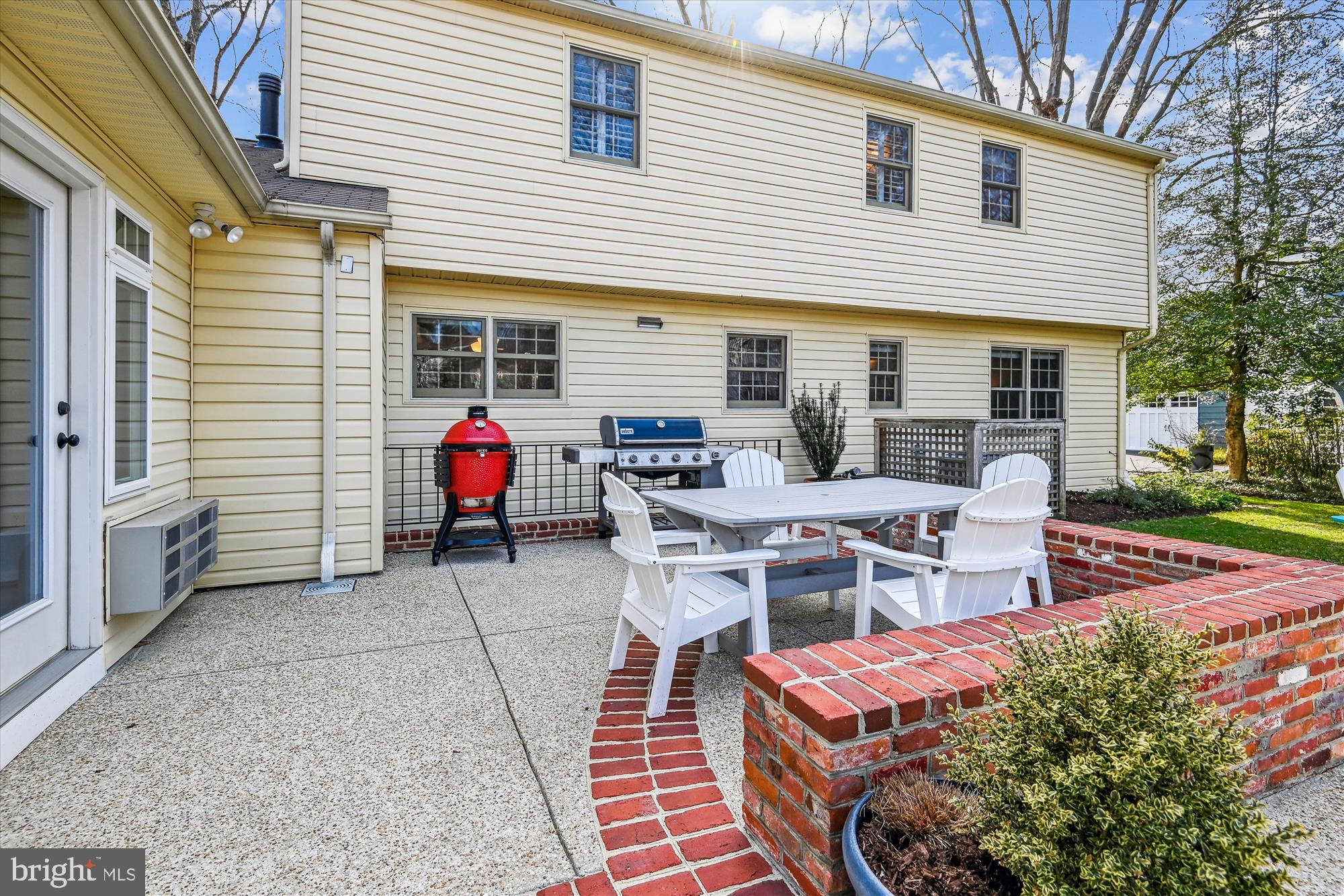 CHARTWELL - Residential