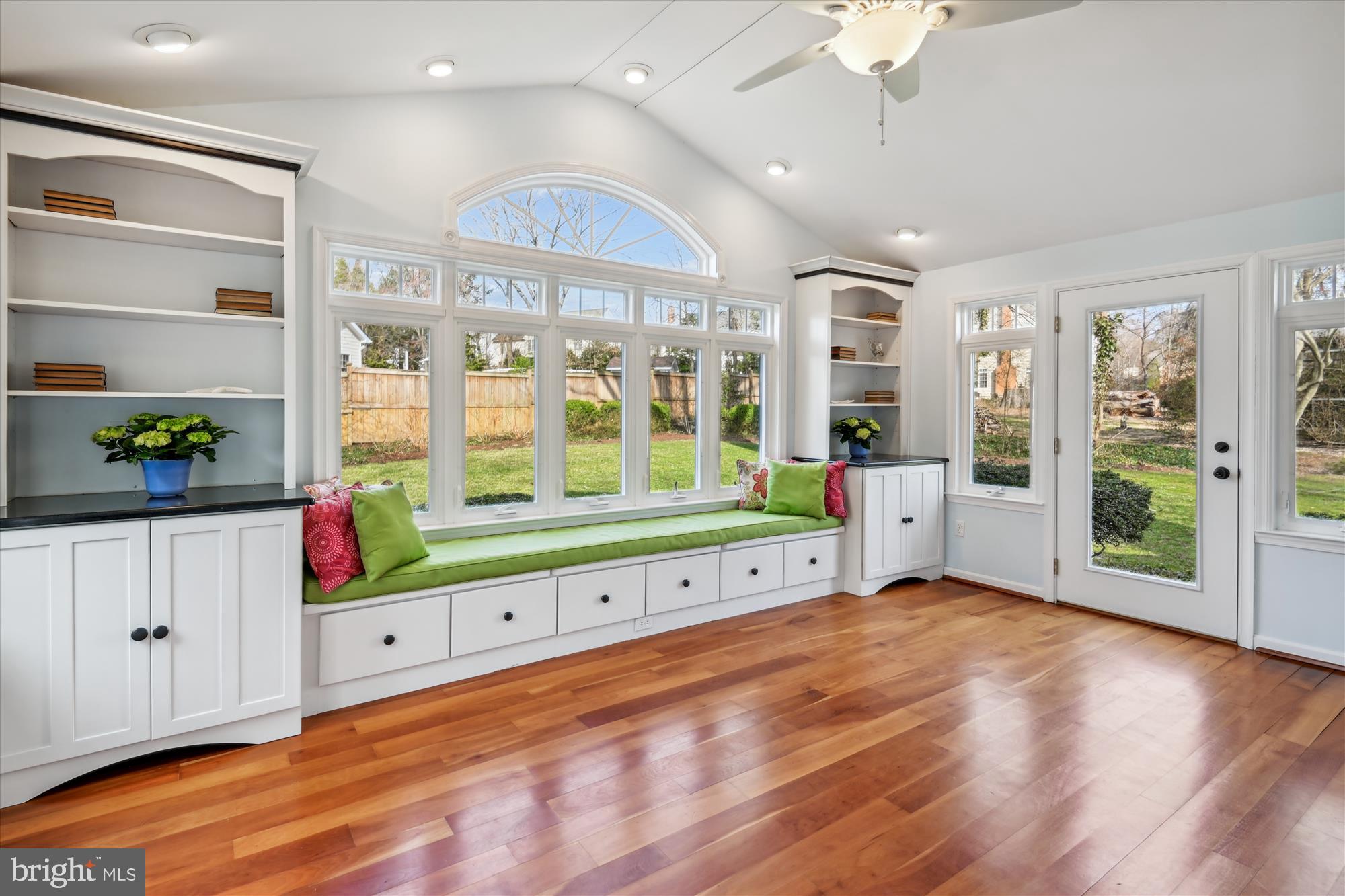 CHARTWELL - Residential