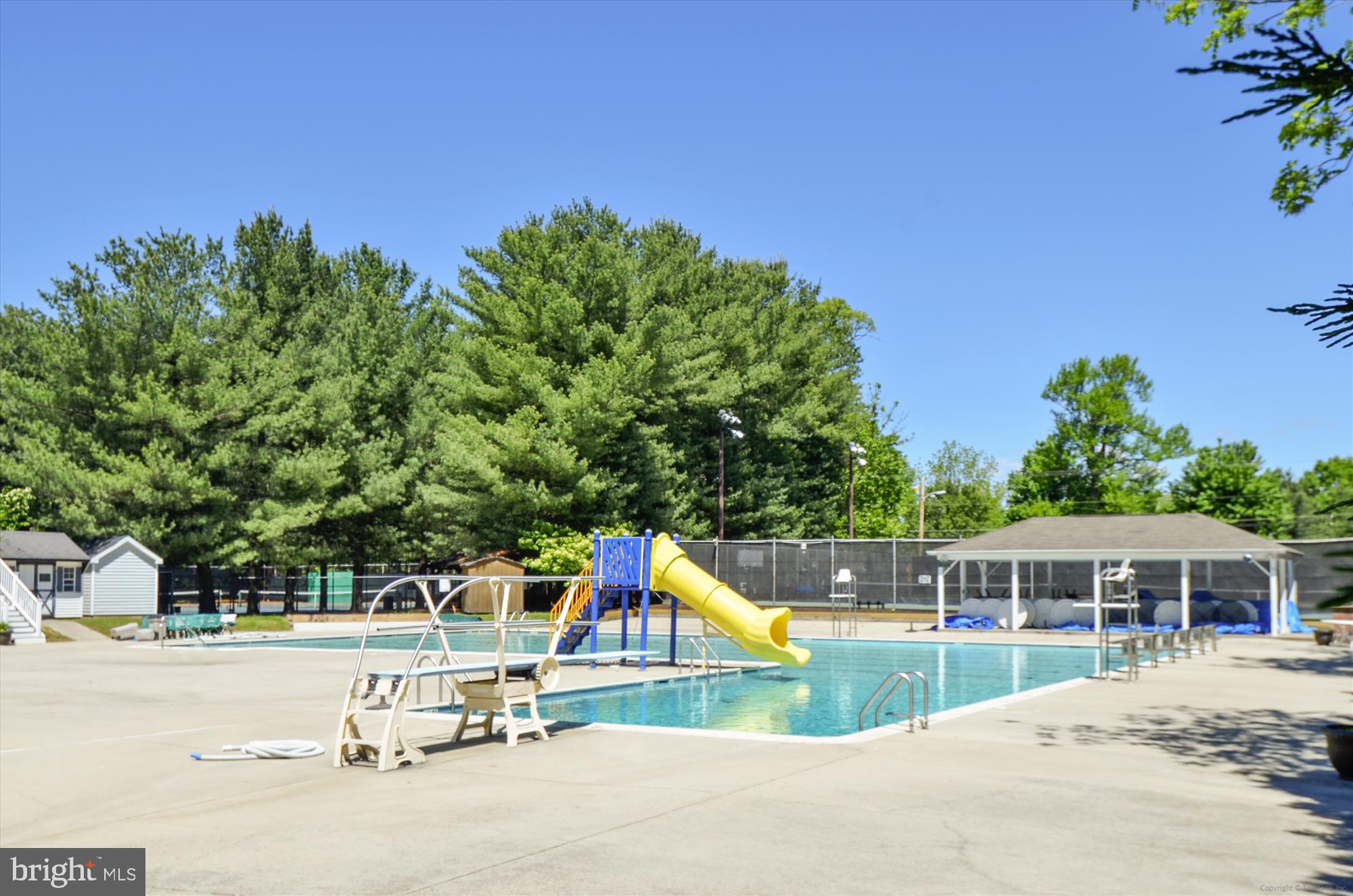 CHARTWELL - Residential