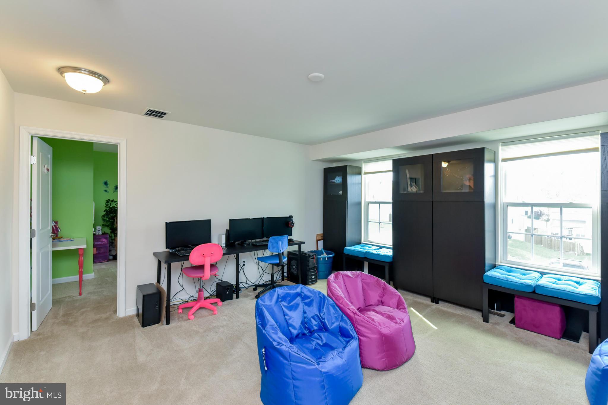 BRENTSMILL - Residential