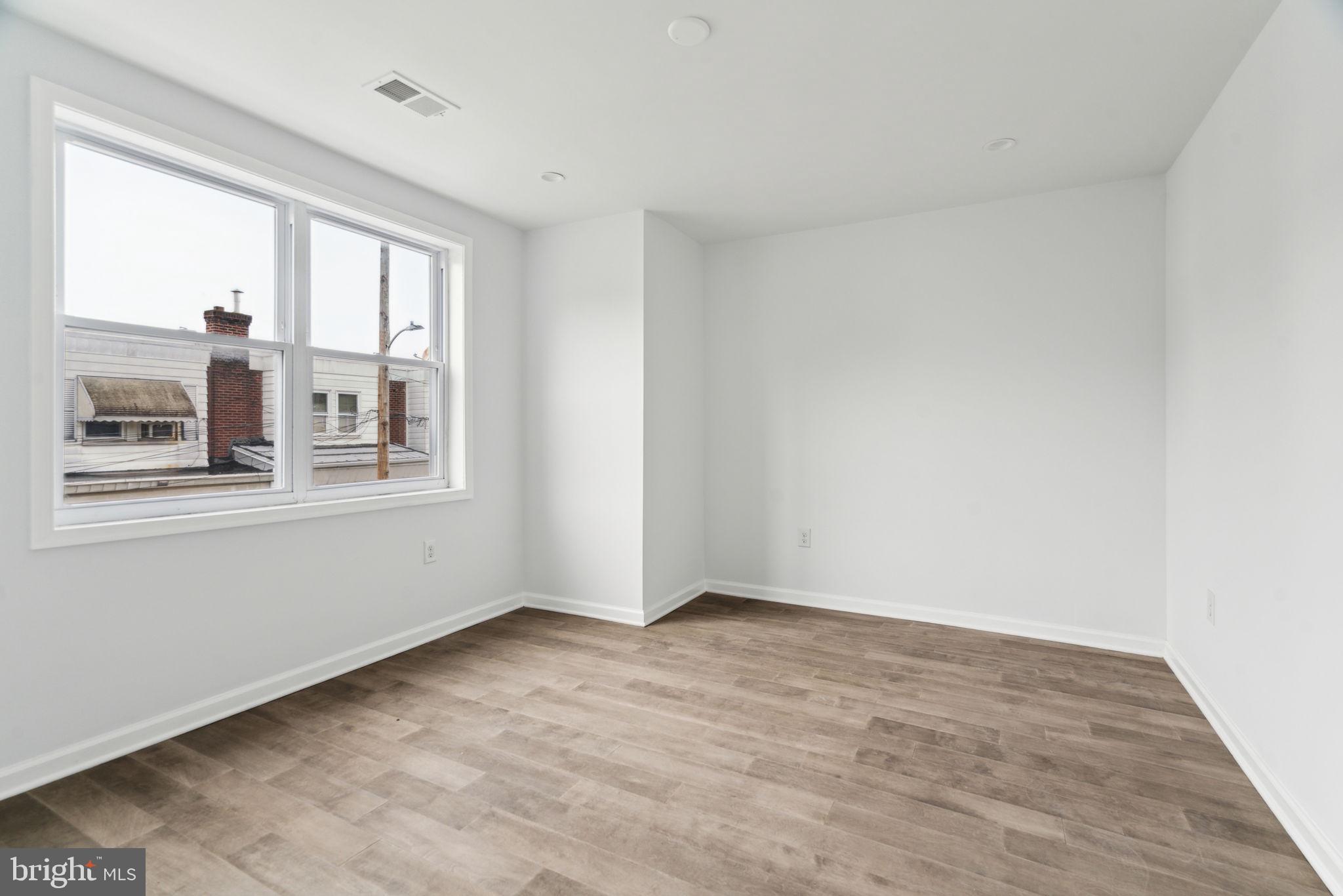 PHILADELPHIA (SOUTH) - Residential