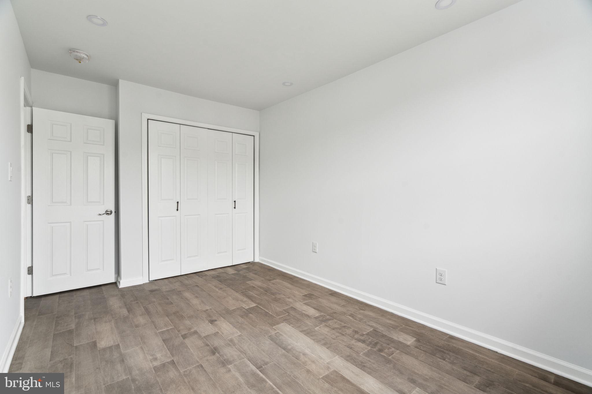 PHILADELPHIA (SOUTH) - Residential