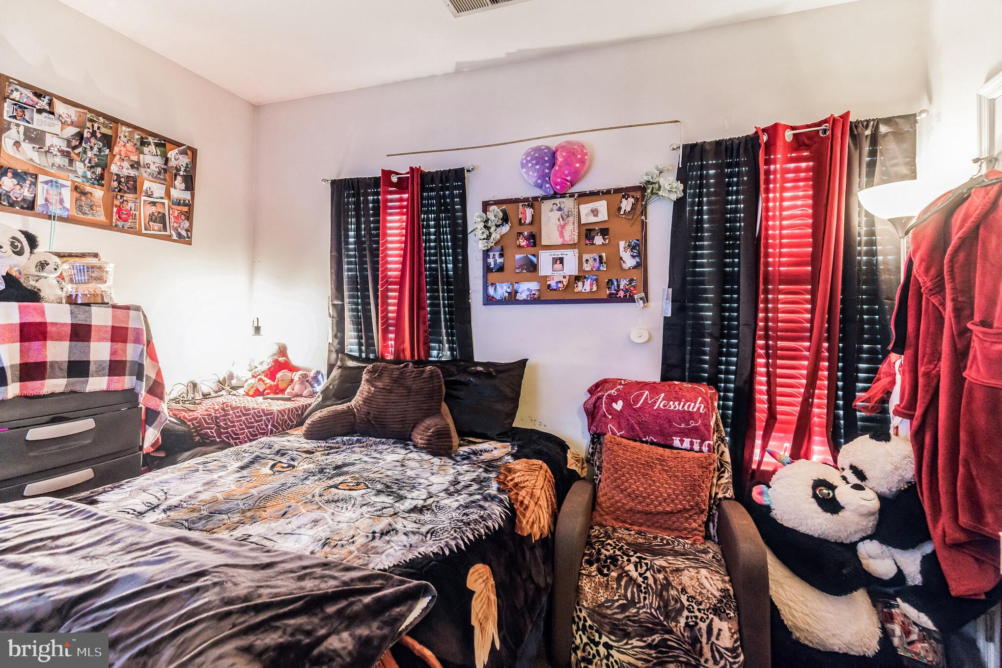 PARKSIDE - Residential