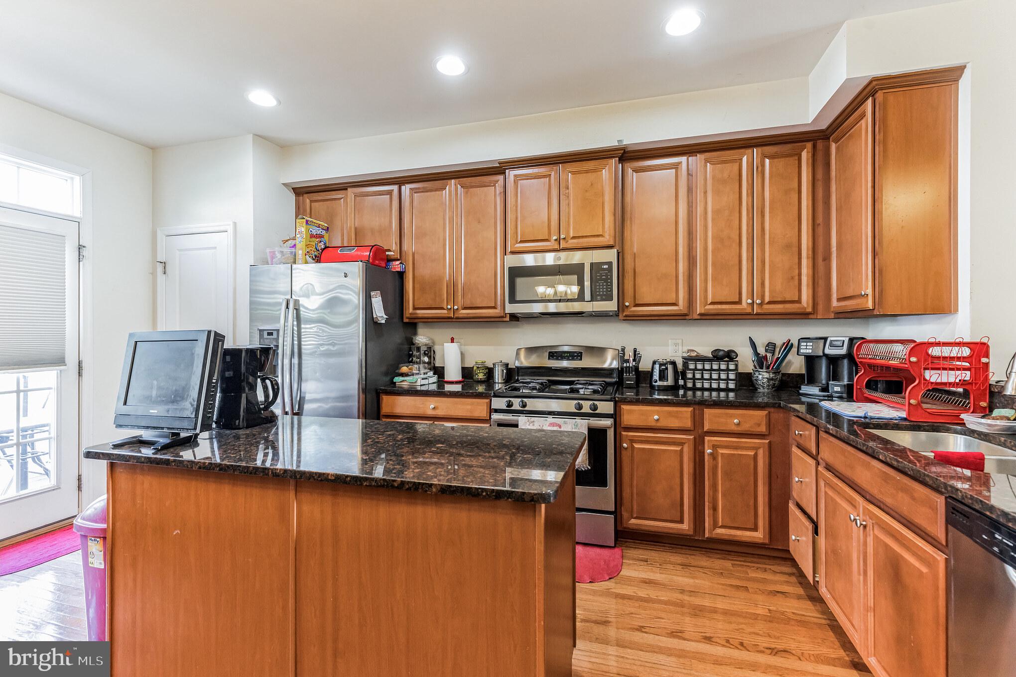 PARKSIDE - Residential