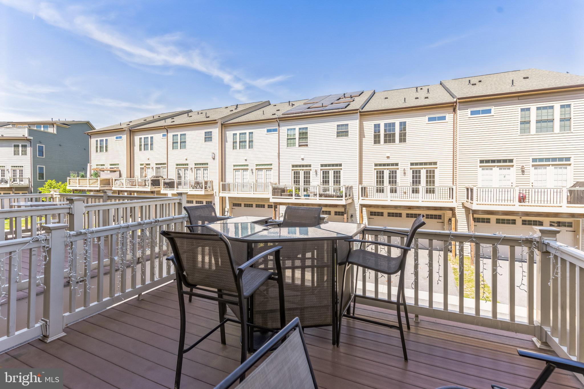 PARKSIDE - Residential