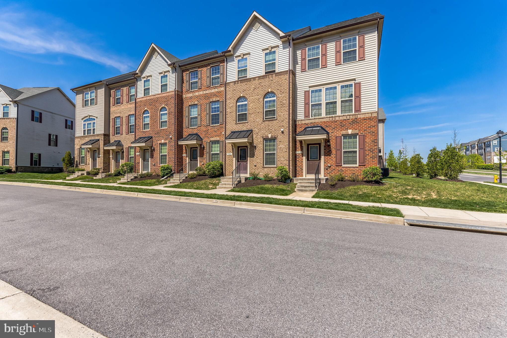 PARKSIDE - Residential