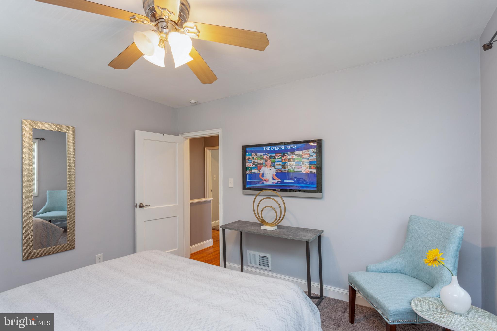 WEST HILLS - Residential