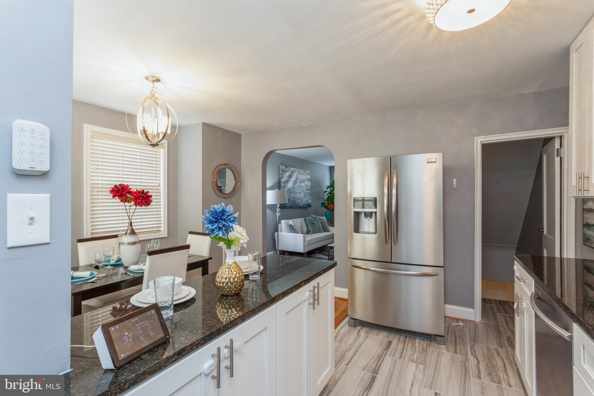 WEST HILLS - Residential