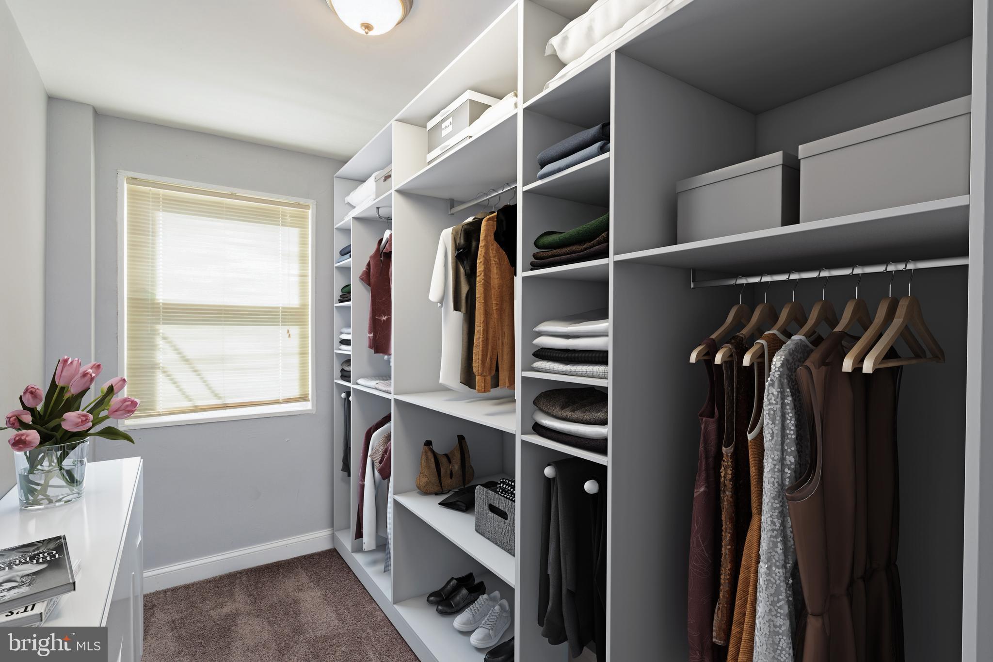 WEST HILLS - Residential