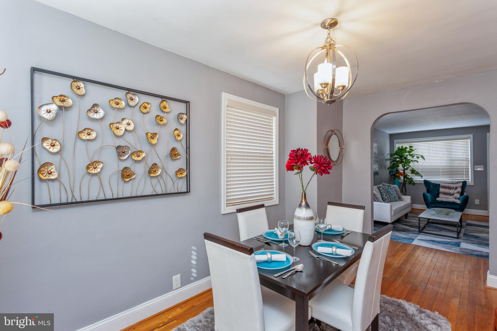 WEST HILLS - Residential