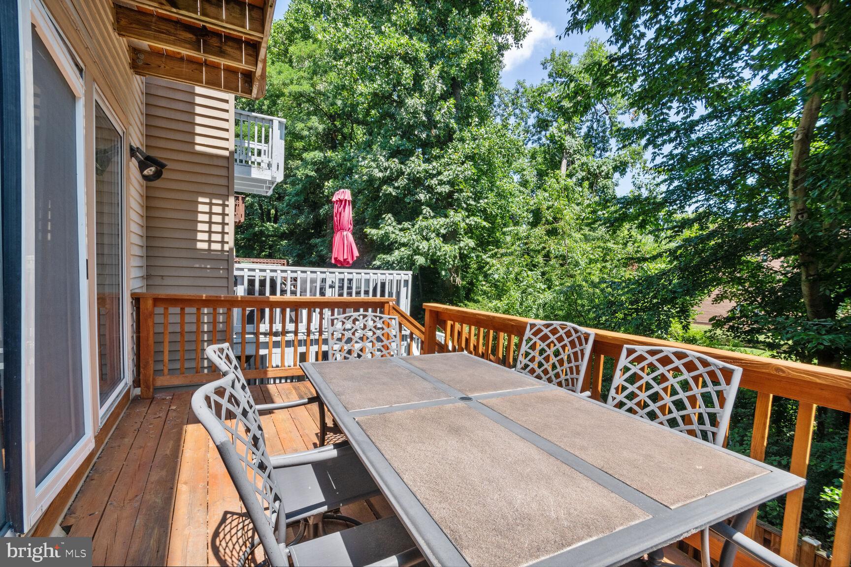 PLAZA GARDENS - Residential