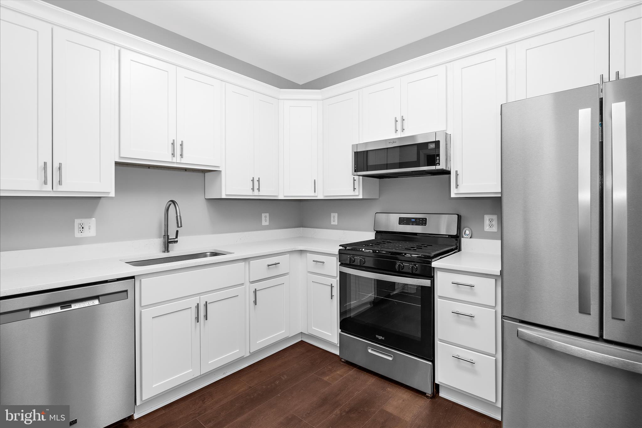 SILVERBROOK WOOD - Residential