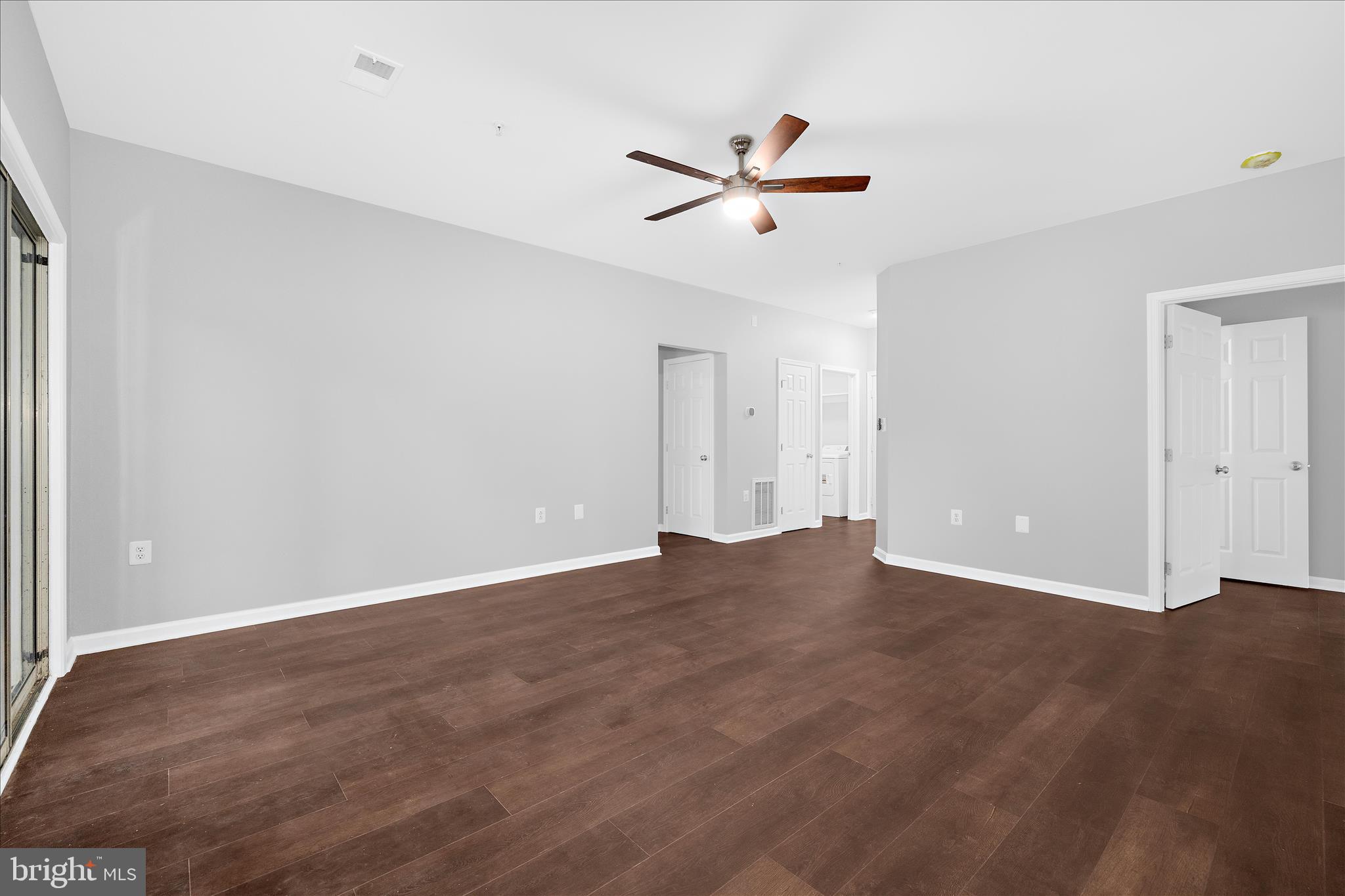 SILVERBROOK WOOD - Residential