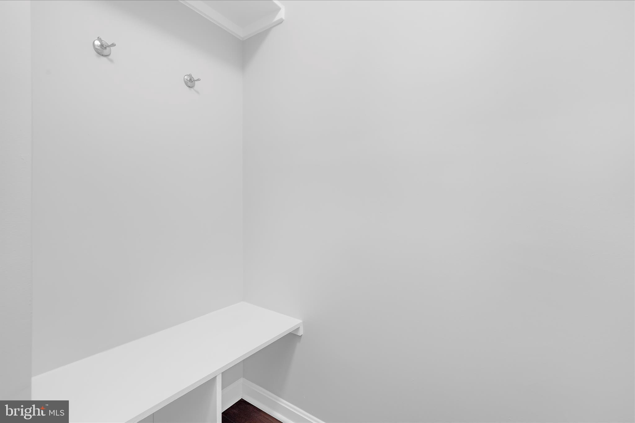 SILVERBROOK WOOD - Residential