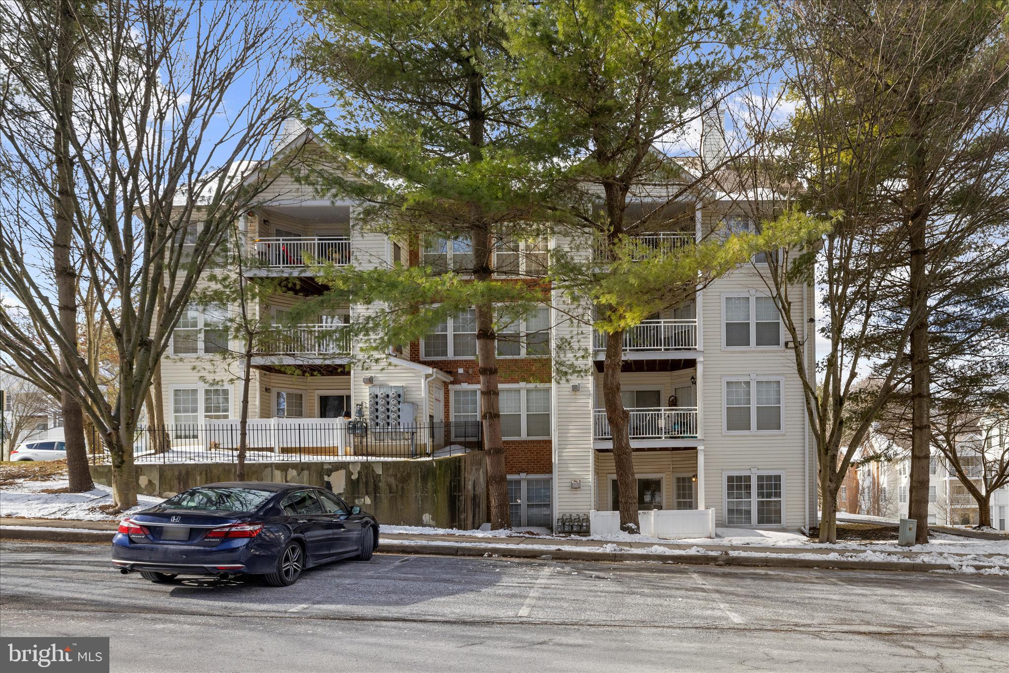 SILVERBROOK WOOD - Residential