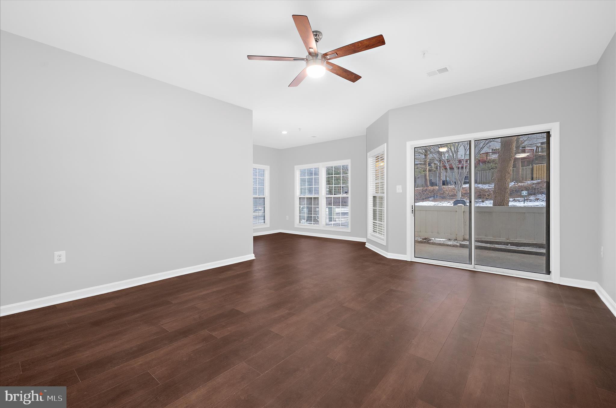 SILVERBROOK WOOD - Residential