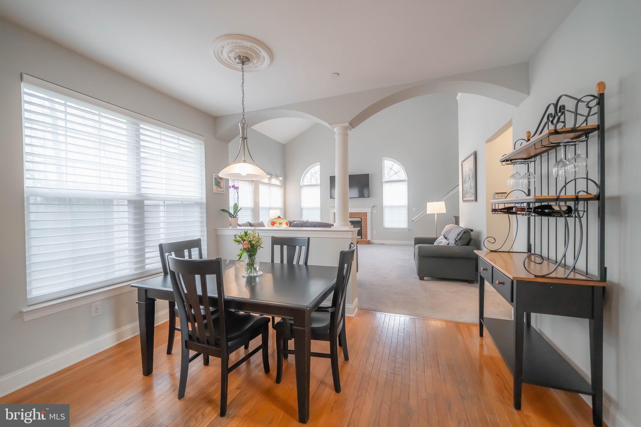 SPRINGFIELD CHASE - Residential