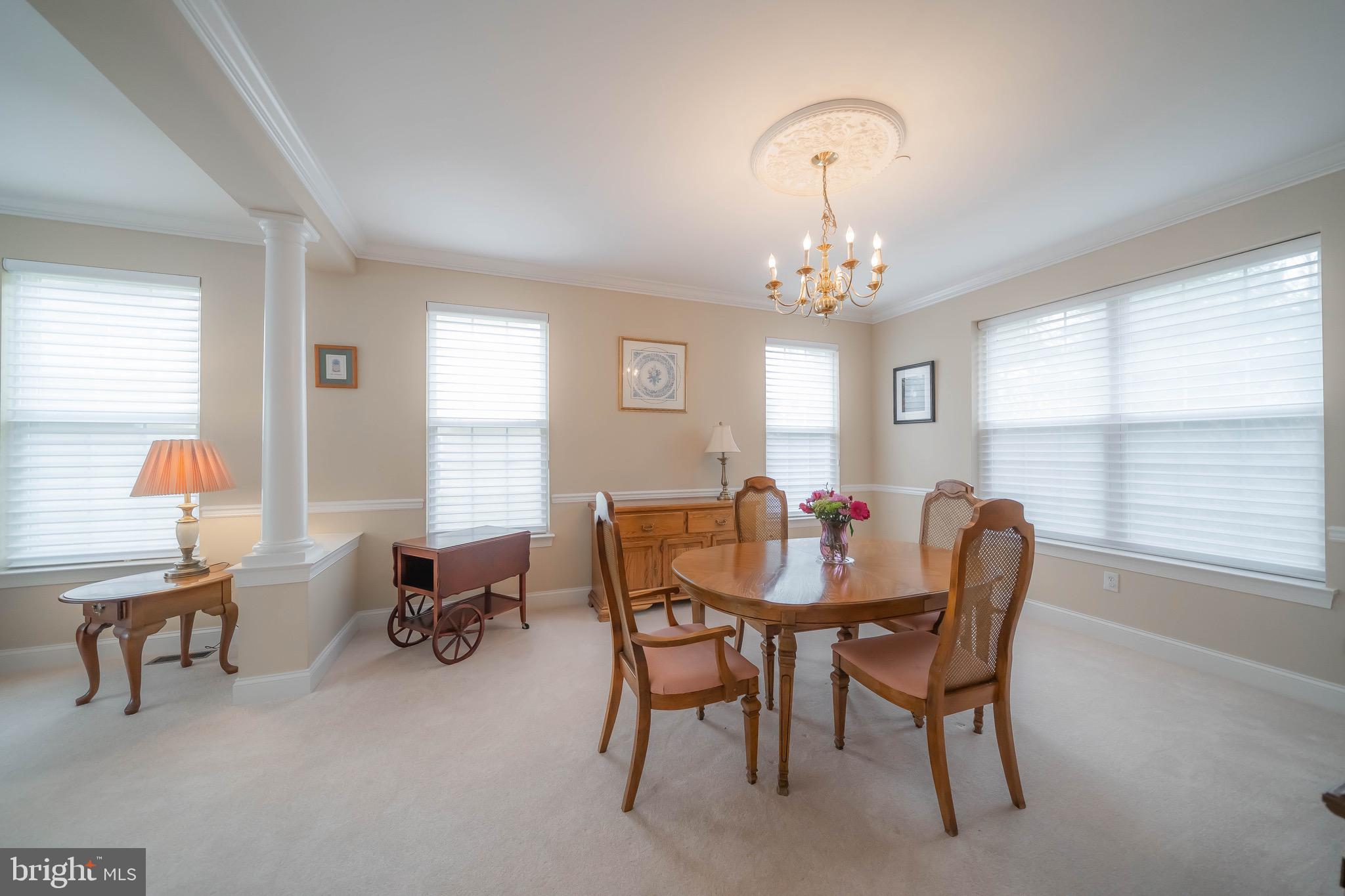 SPRINGFIELD CHASE - Residential