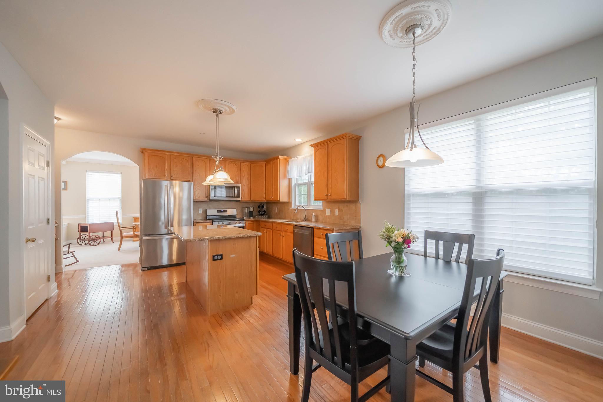 SPRINGFIELD CHASE - Residential