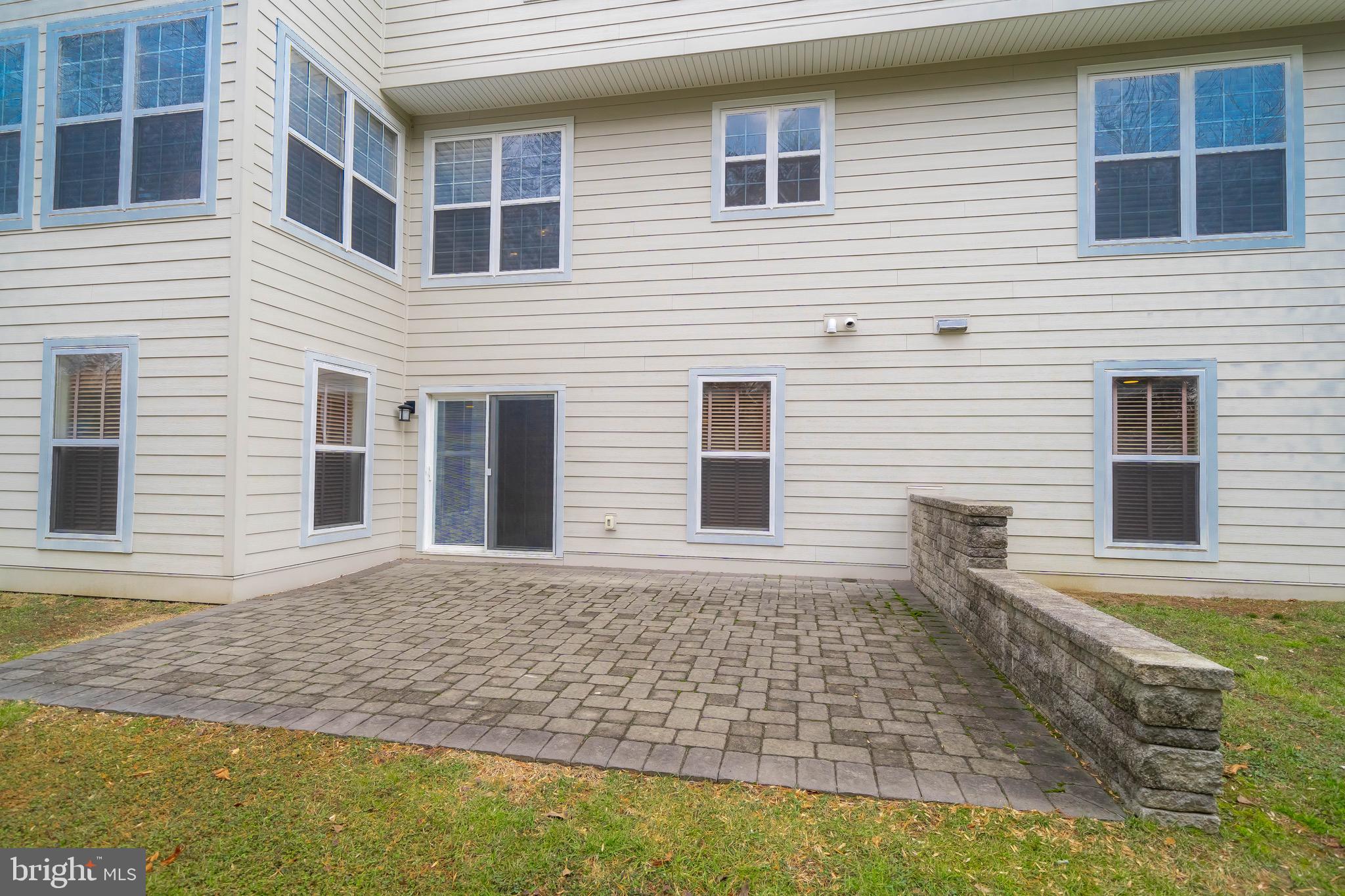 SPRINGFIELD CHASE - Residential