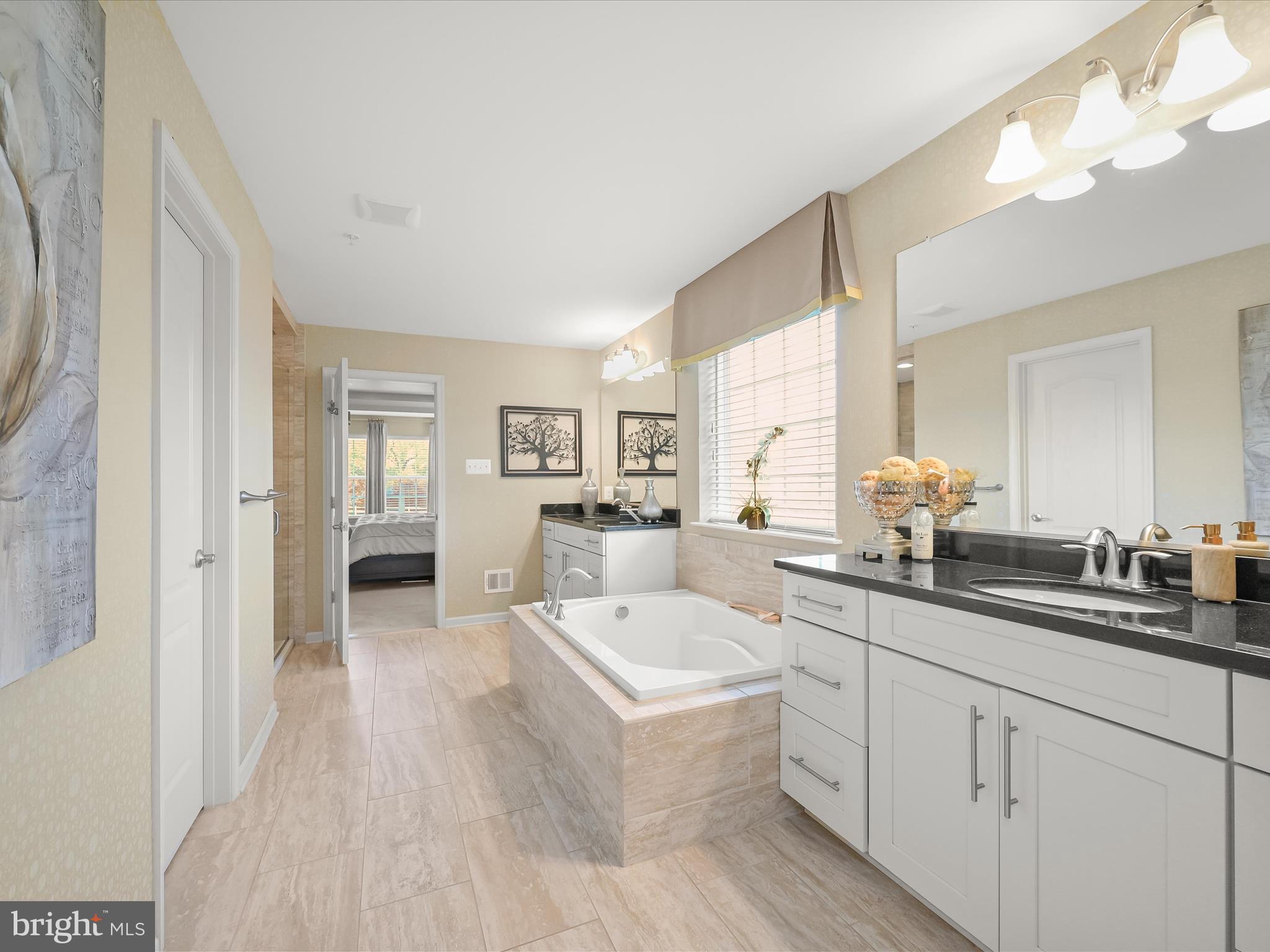 CENTENNIAL OVERLOOK - Residential