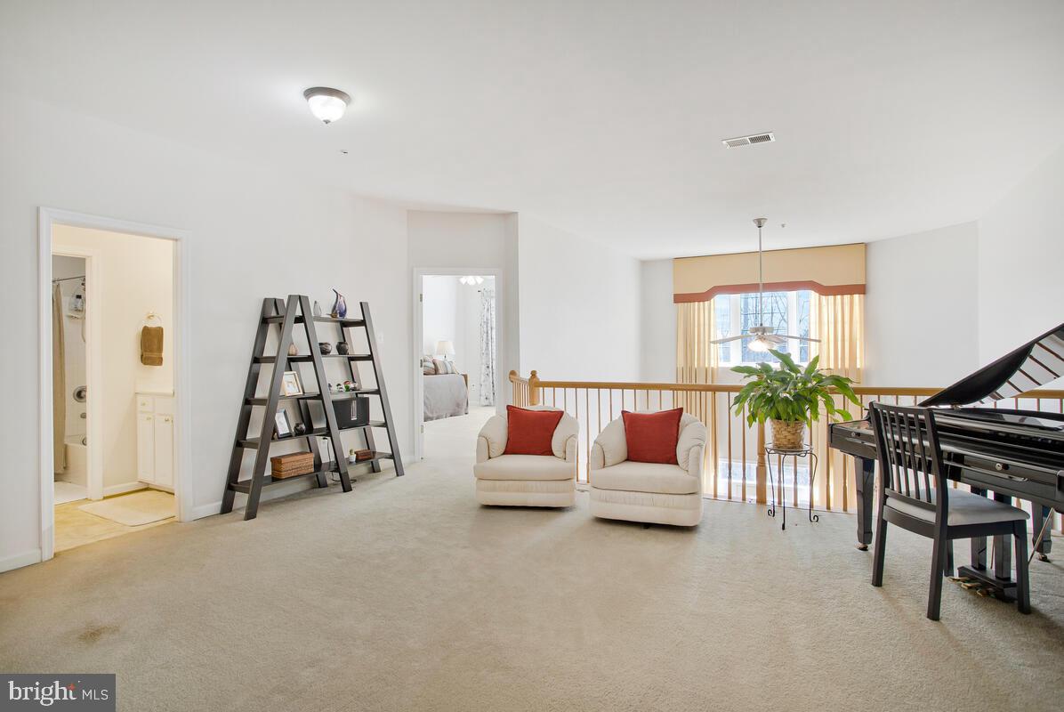 SNOWDEN OVERLOOK - Residential