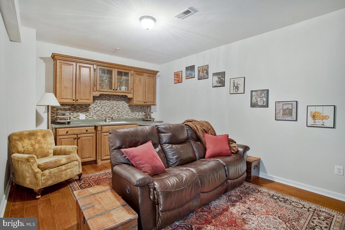 SNOWDEN OVERLOOK - Residential