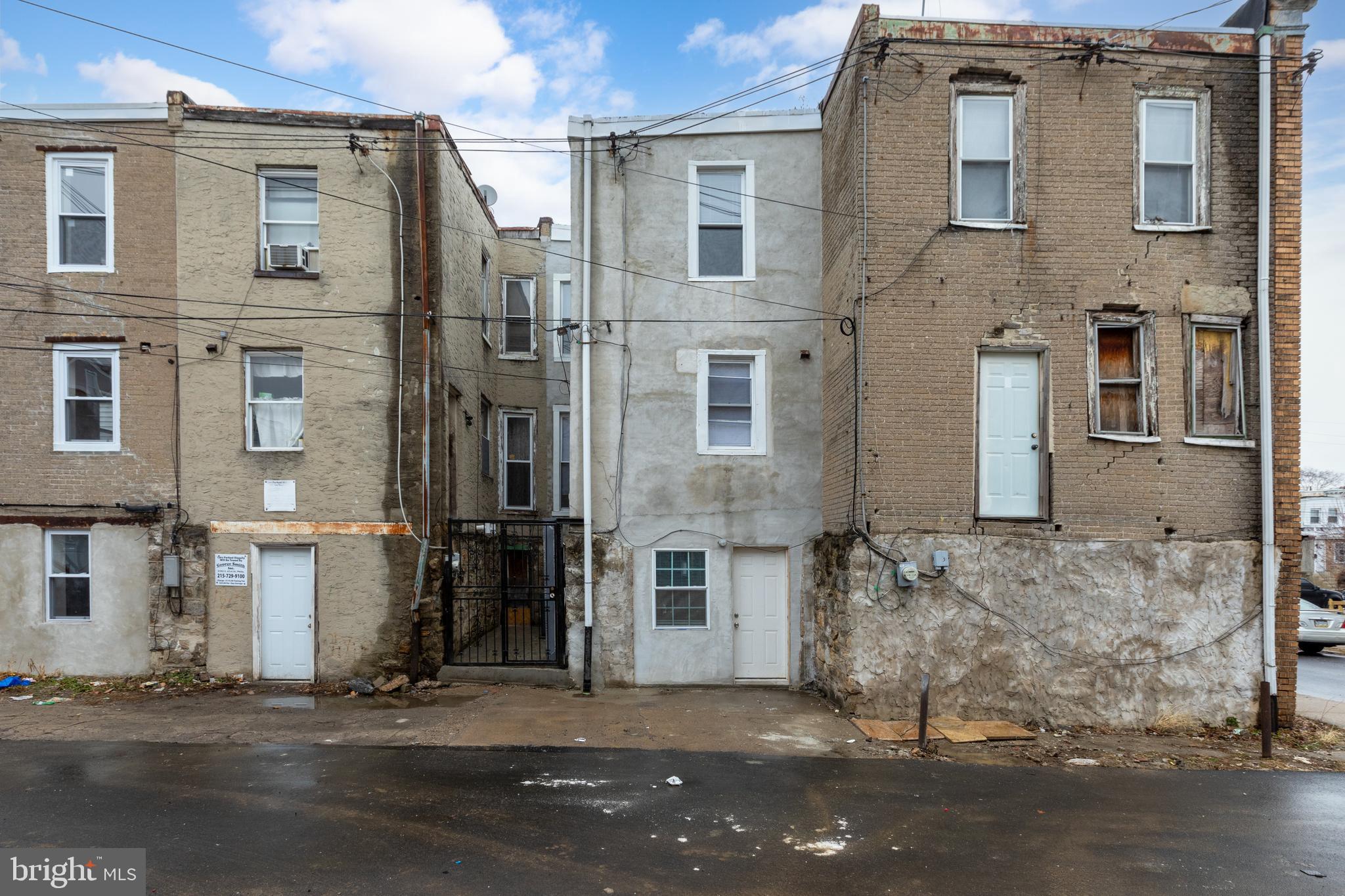 WEST PHILADELPHIA - Residential