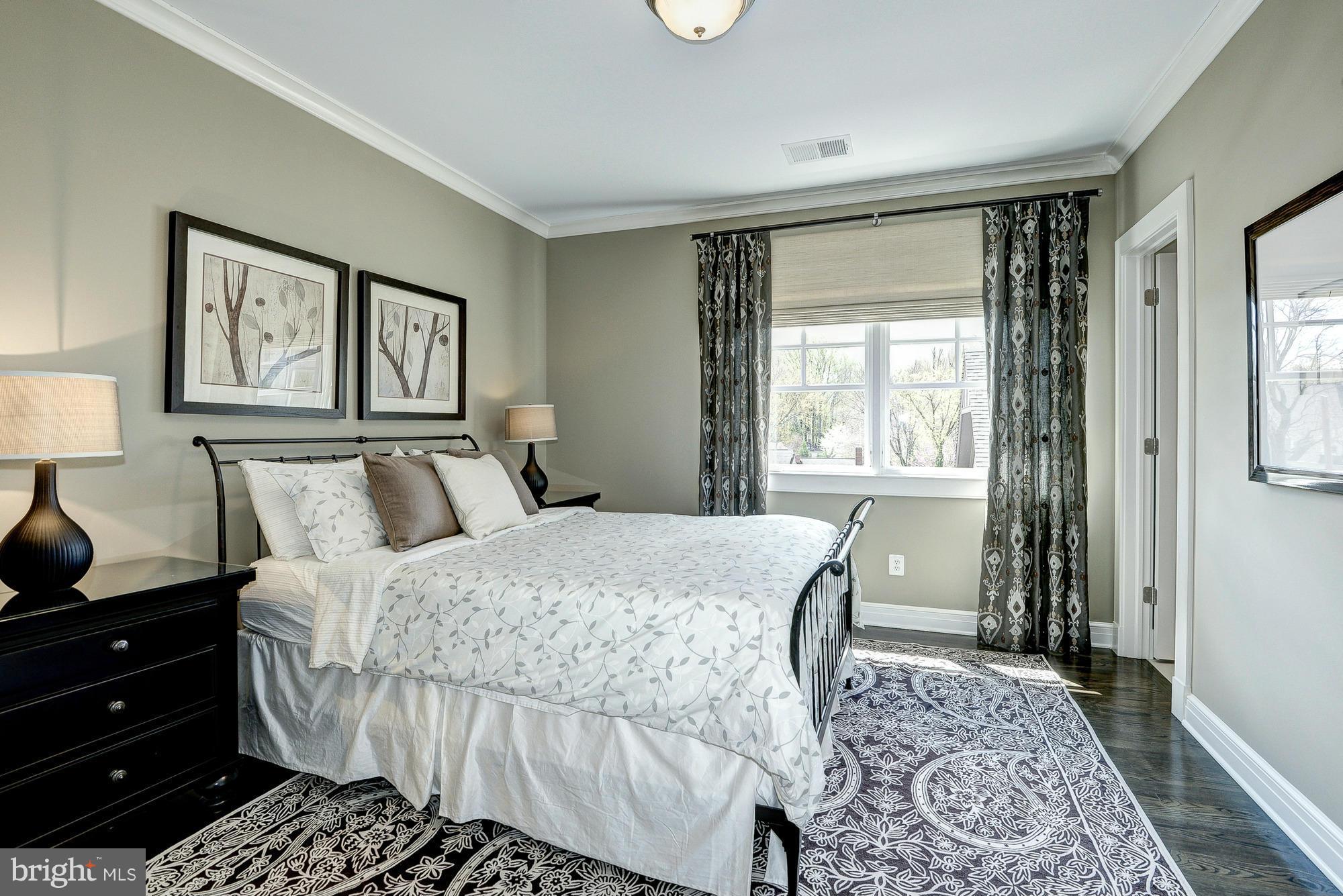 HANSBOROUGH - Residential